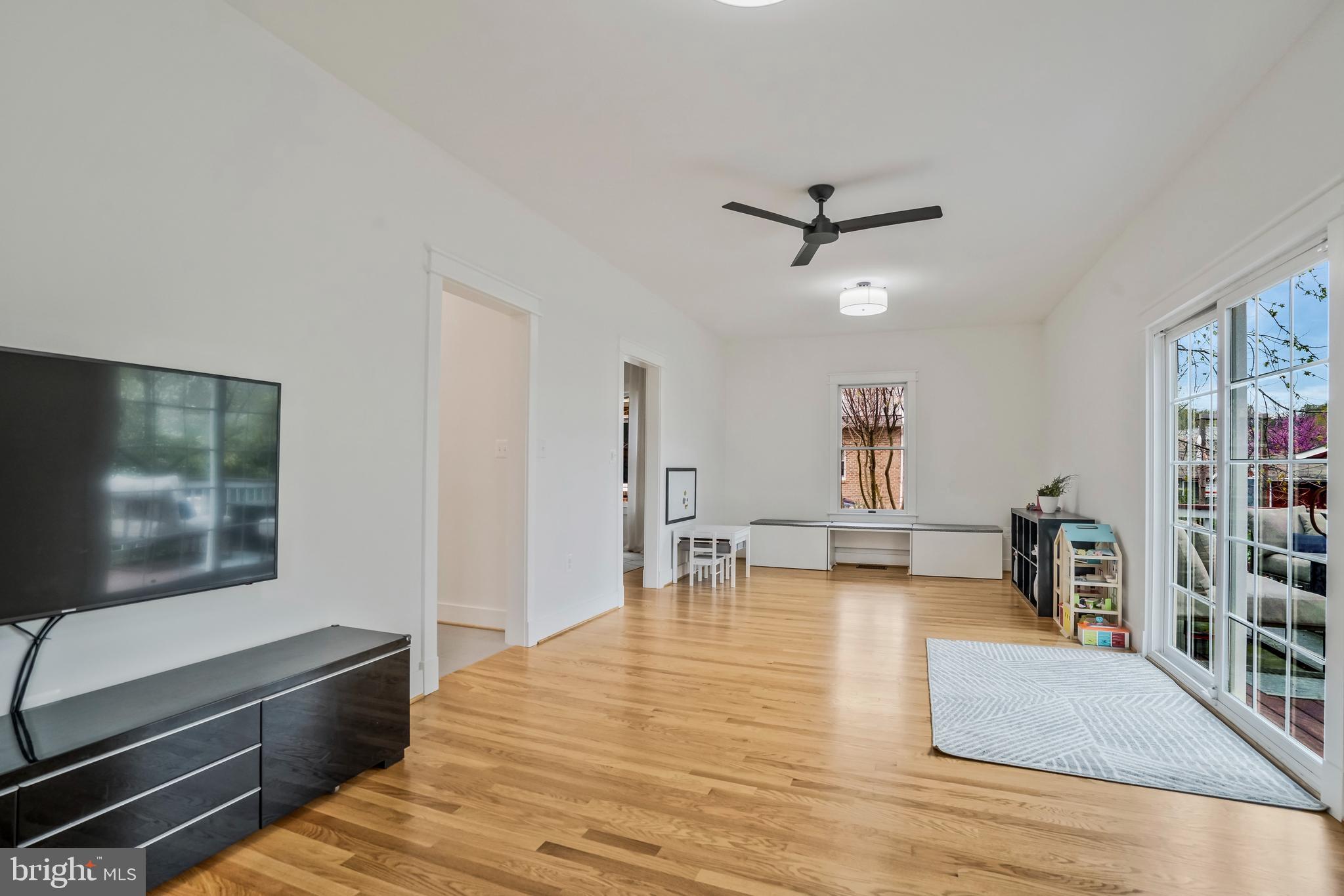 DEL RAY - Residential