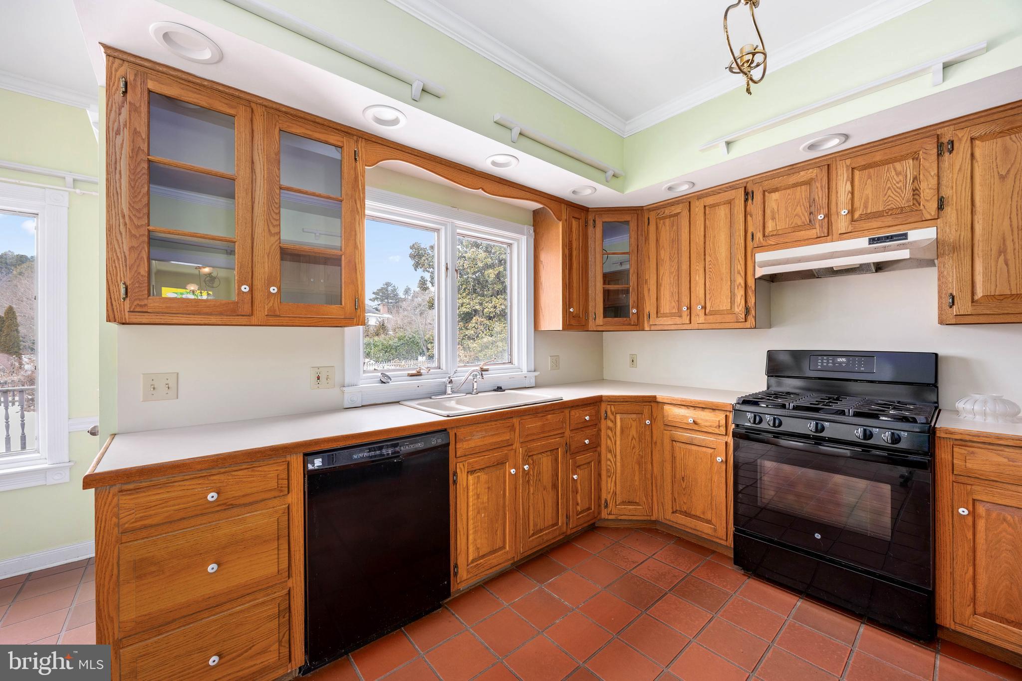 BRAFFERTON - Residential