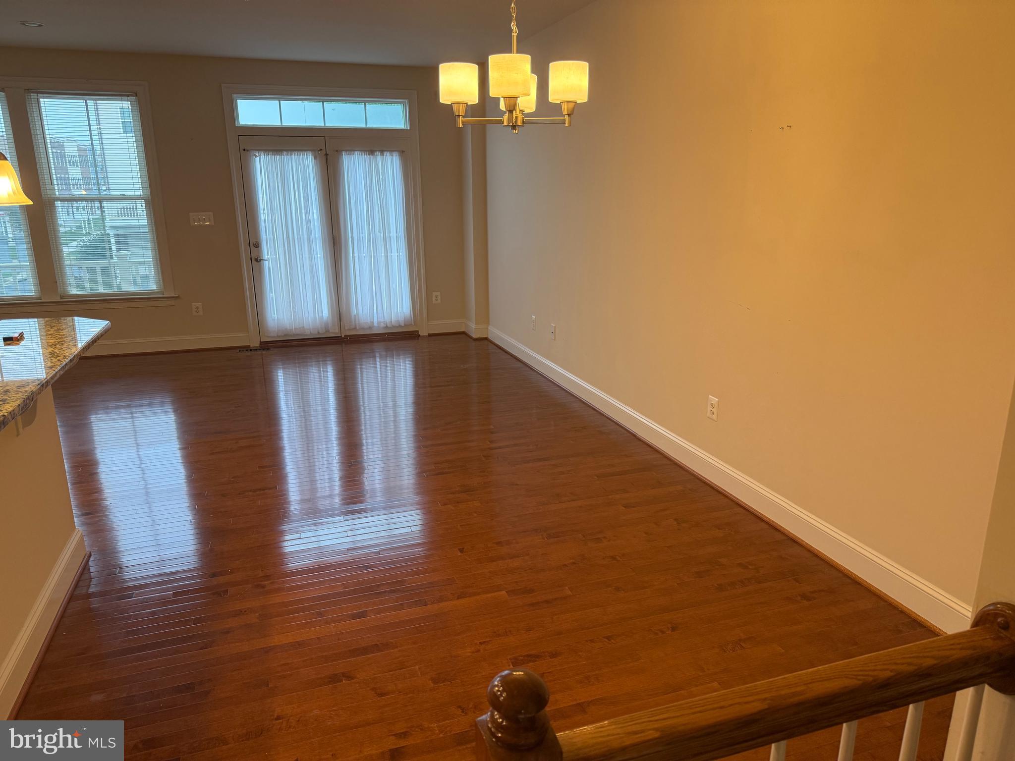 VILLAGES OF URBANA - Residential Lease