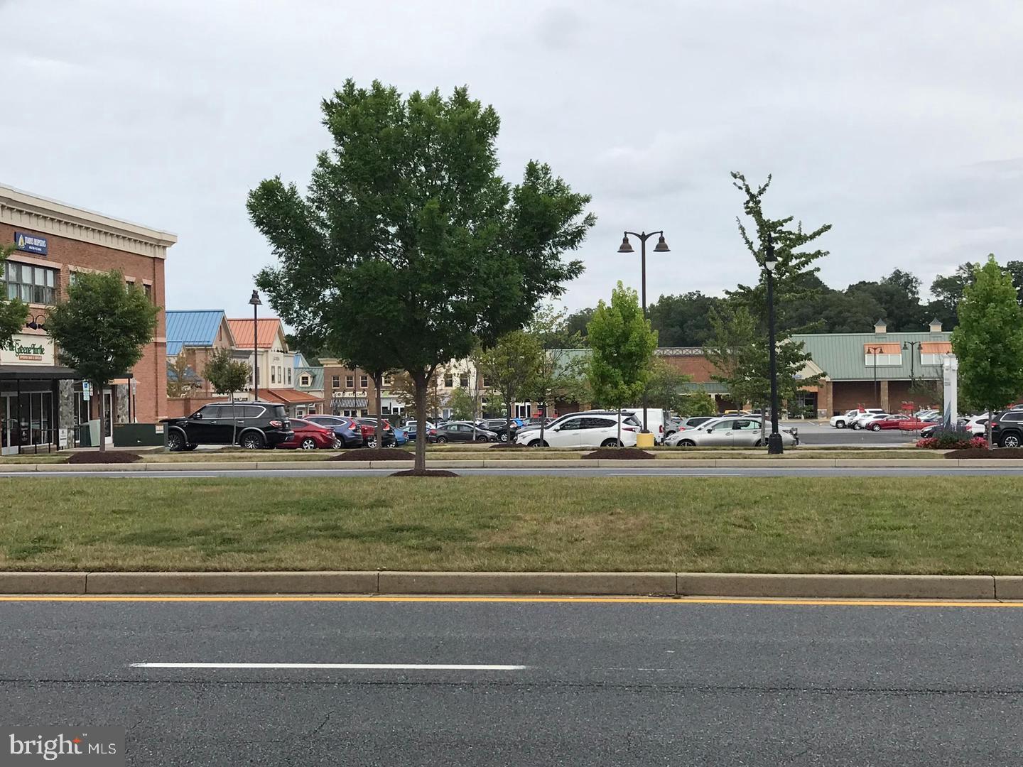 VILLAGES OF URBANA - Residential Lease