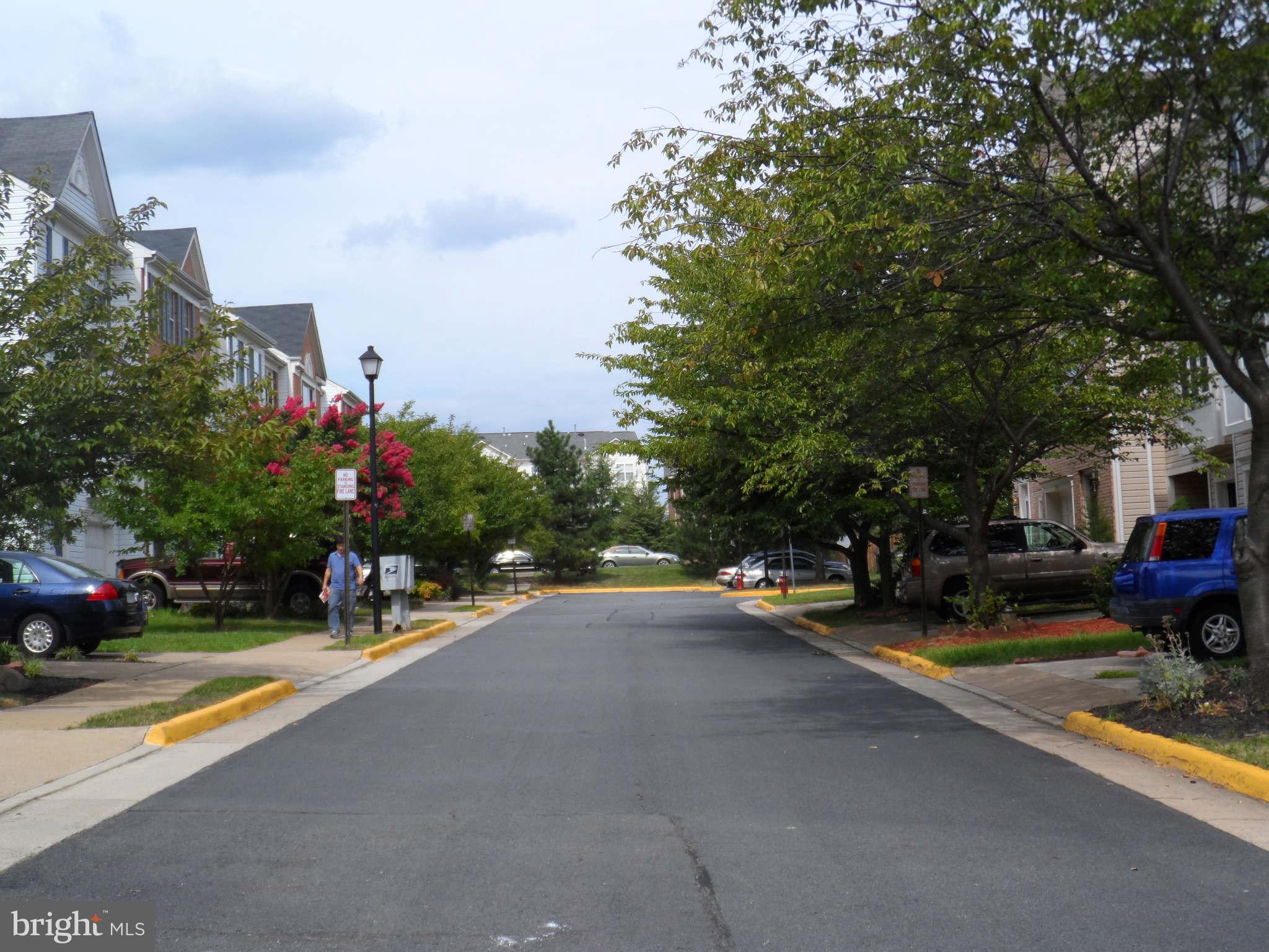 MCNAIR FARMS LANDBAY - Residential