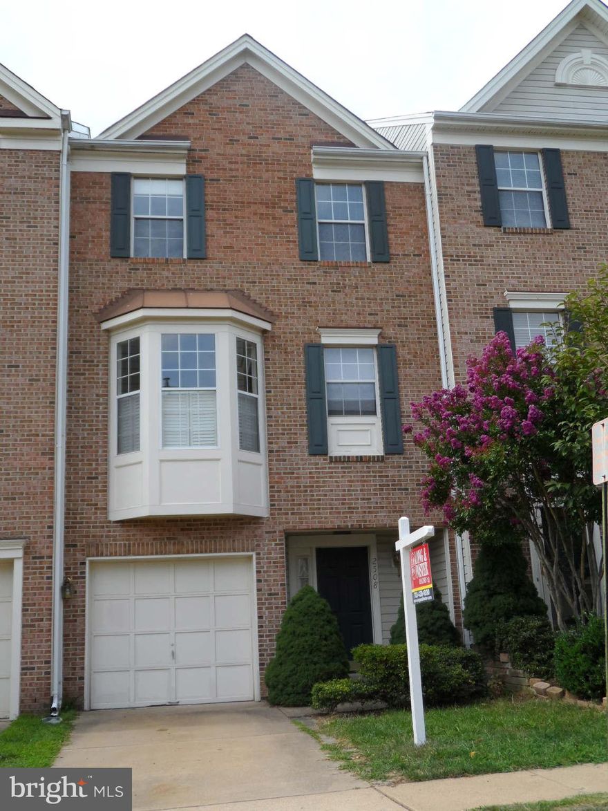 REDUCED PRICE/LOCATION - Close to future Metro line-Ready to move 3 level/3bedrooms/2 half baths townhome; quiet cul-de-sac in sought after McNair Farms; spacious living room; wood floors foyer/dining room/kitchen; lower level rec room w/walkout; fenced backyard;1 car Garage; deck;lots community amenities;close to Toll Road, shopping, restaurants, Fairfax Co. Parkway; BEST VALUE IN MCNAIR FARMS!!!