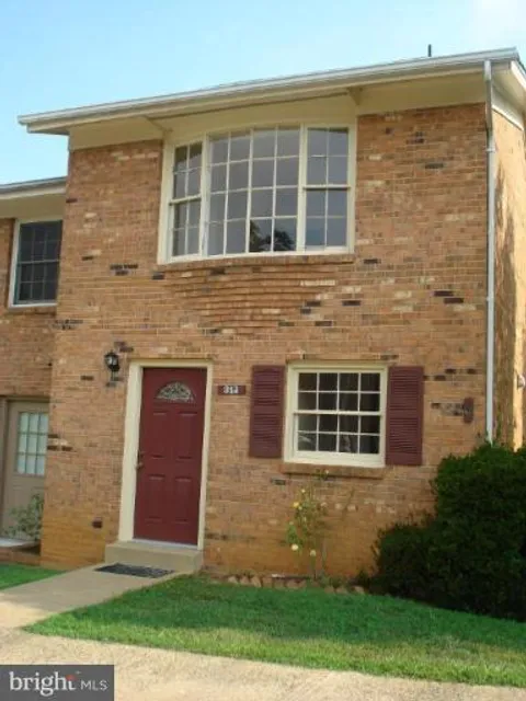 332 Jackson Street, Warrenton, VA MLS: VAFQ2019460