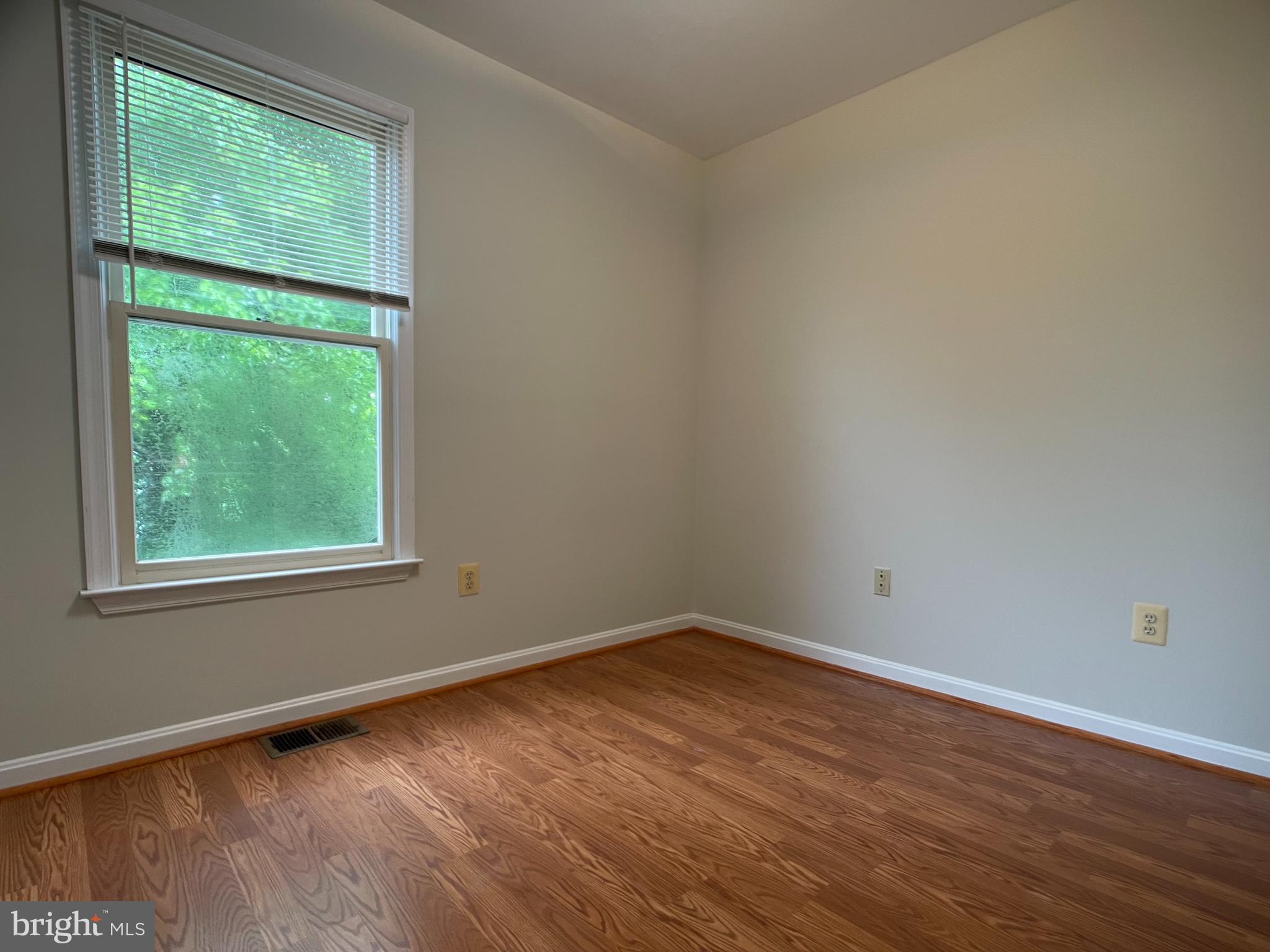 CRYSTAL SPRINGS - Residential