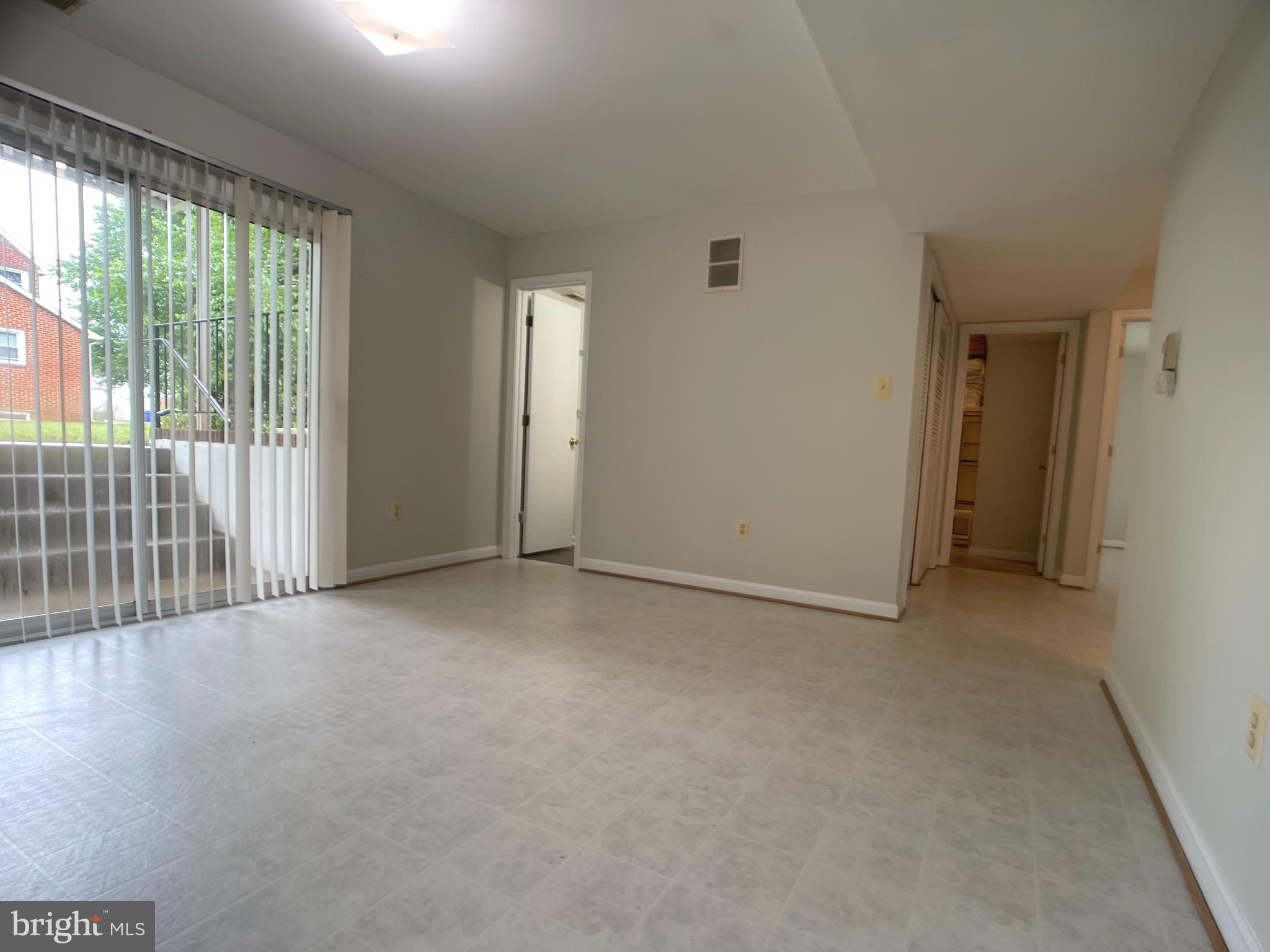 CRYSTAL SPRINGS - Residential