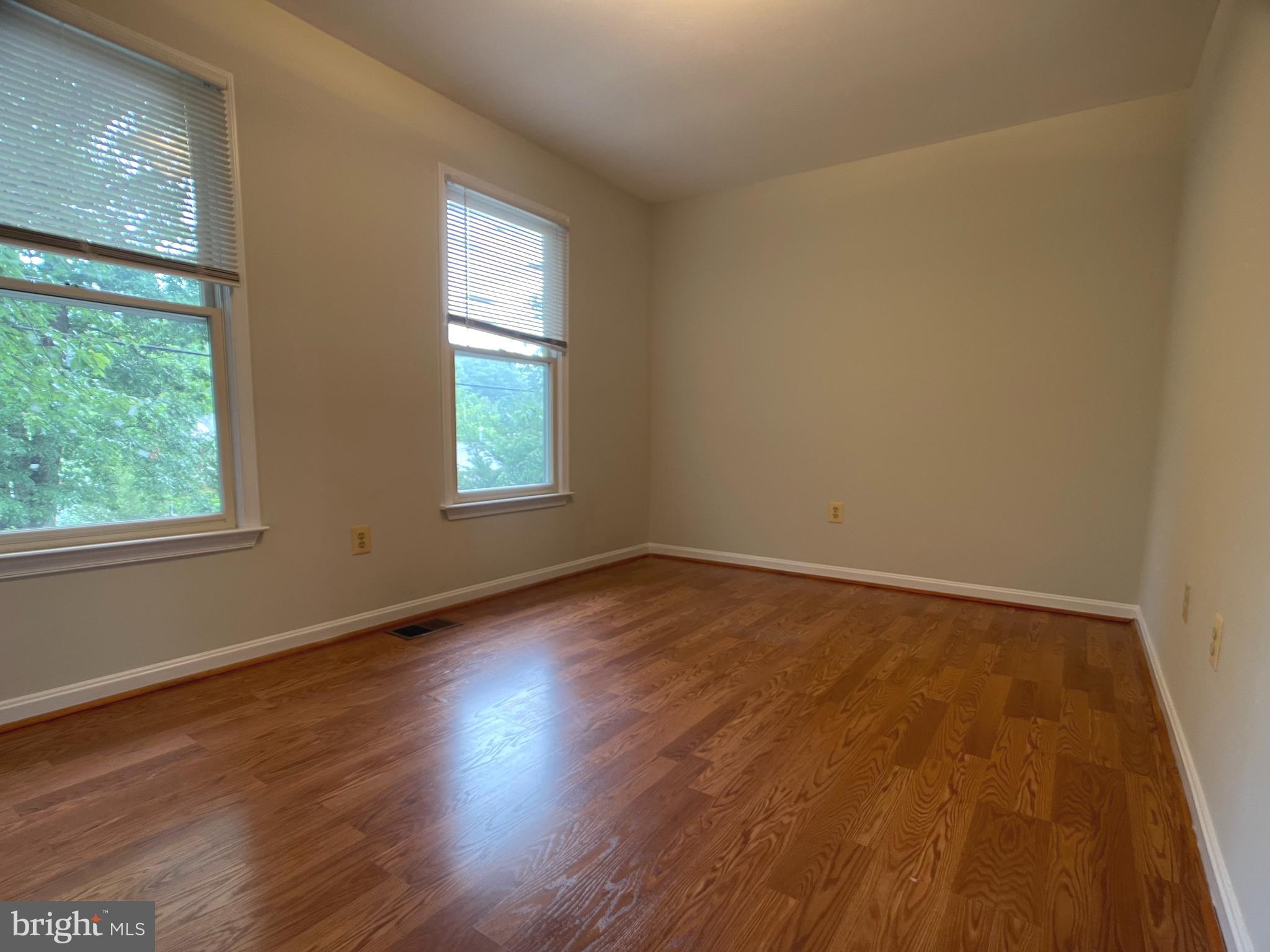 CRYSTAL SPRINGS - Residential