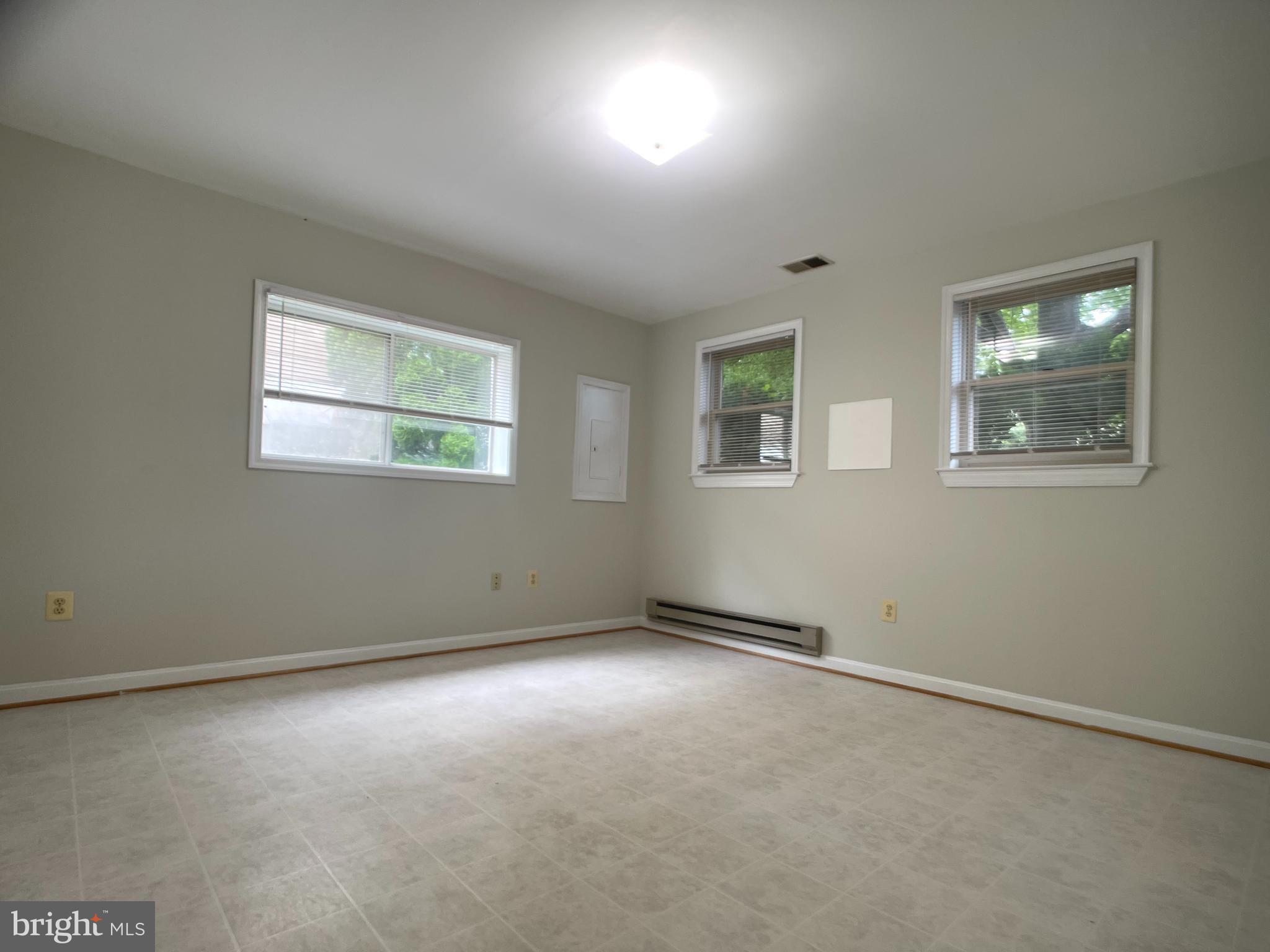 CRYSTAL SPRINGS - Residential