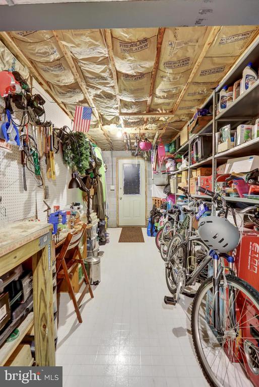 HAMPTON CHASE - Residential