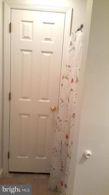 HAMPTON CHASE - Residential