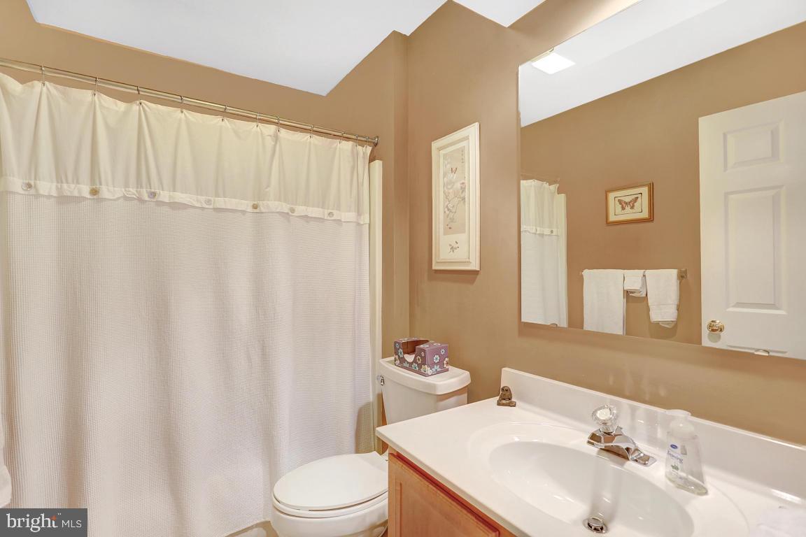 HAMPTON CHASE - Residential