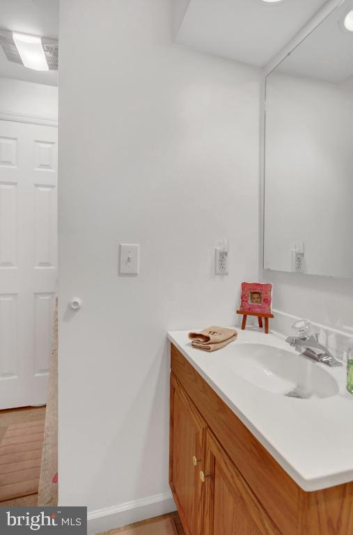 HAMPTON CHASE - Residential