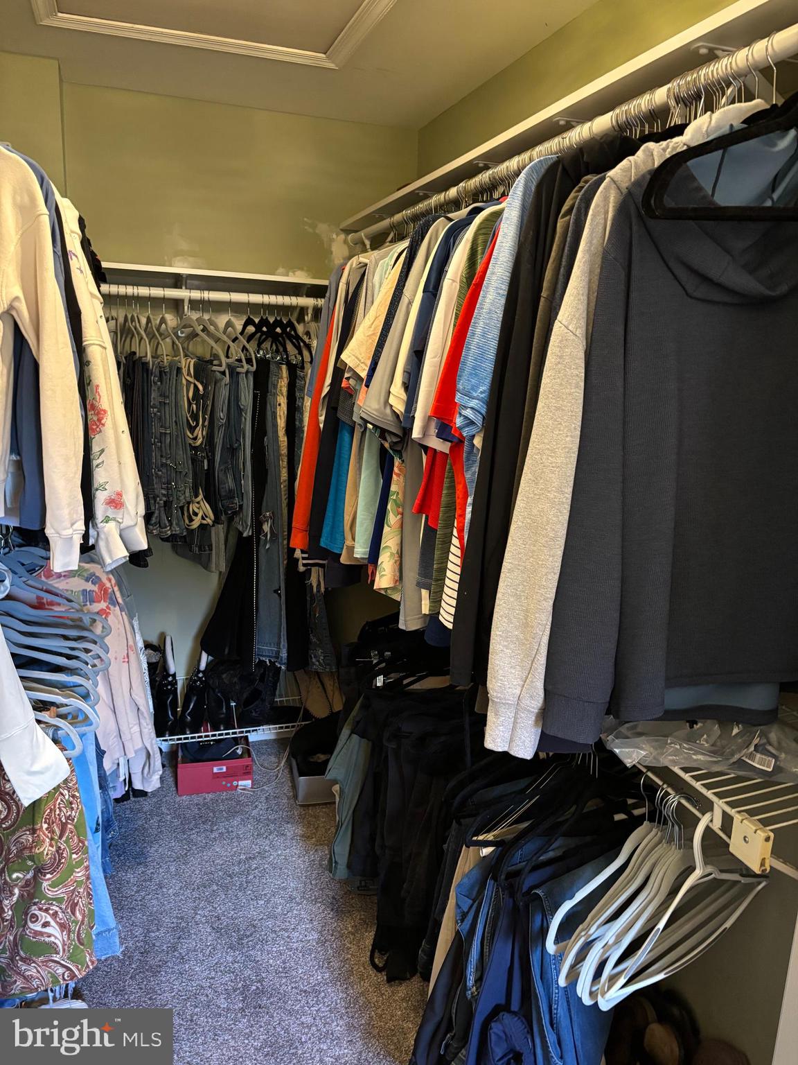 LONGFIELD WOODS - Residential