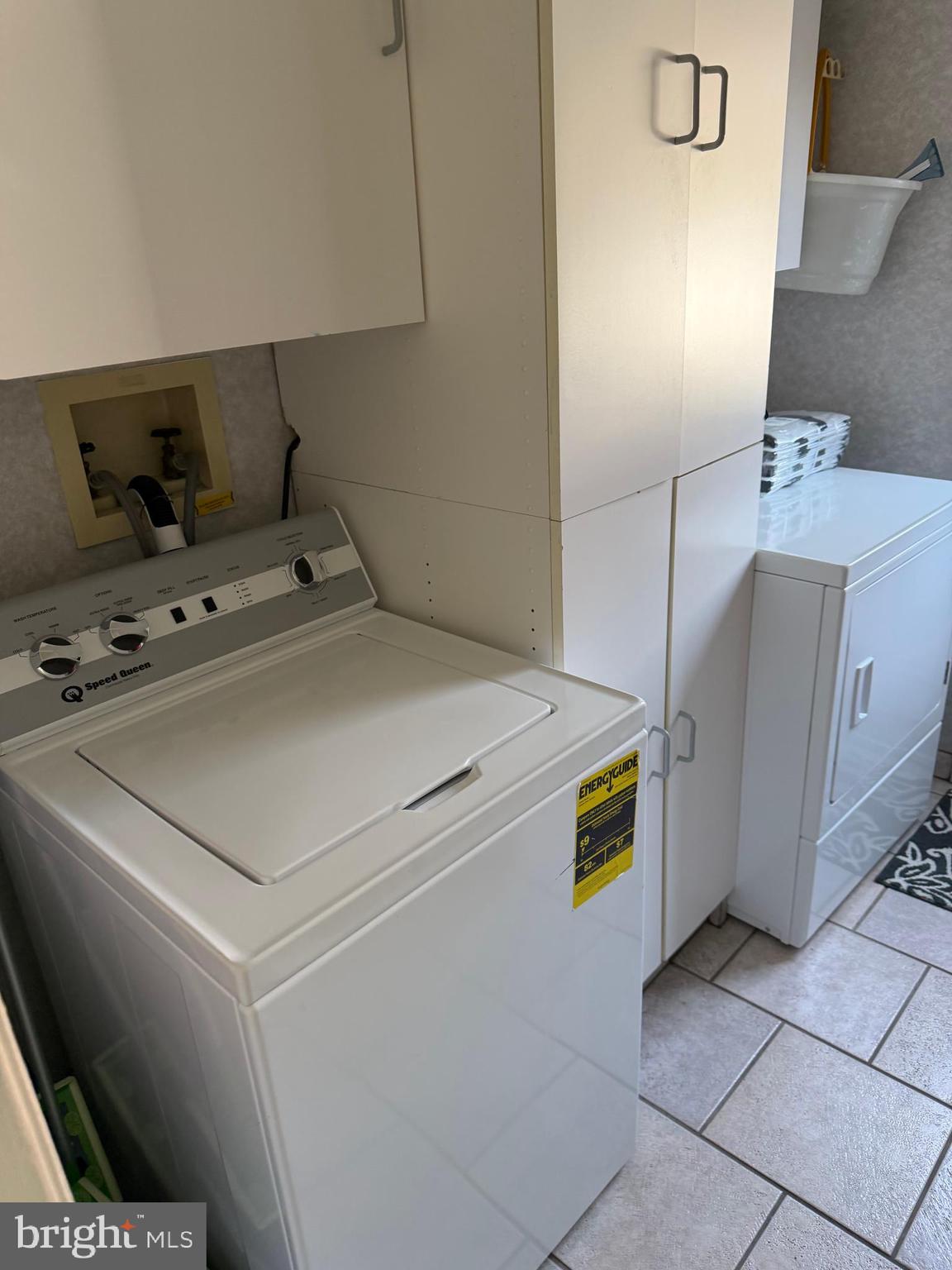 LONGFIELD WOODS - Residential