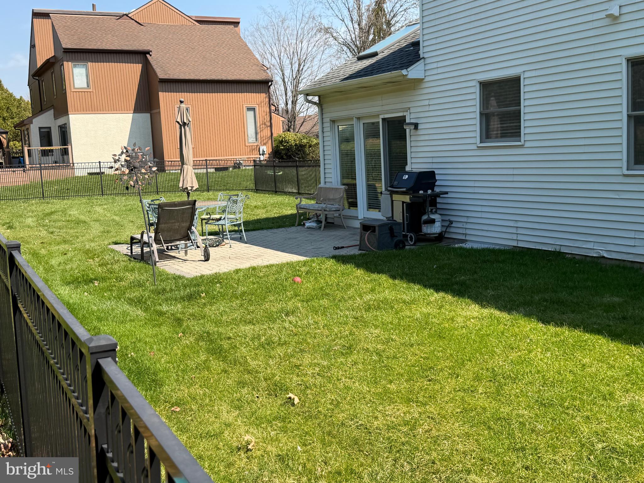 LONGFIELD WOODS - Residential