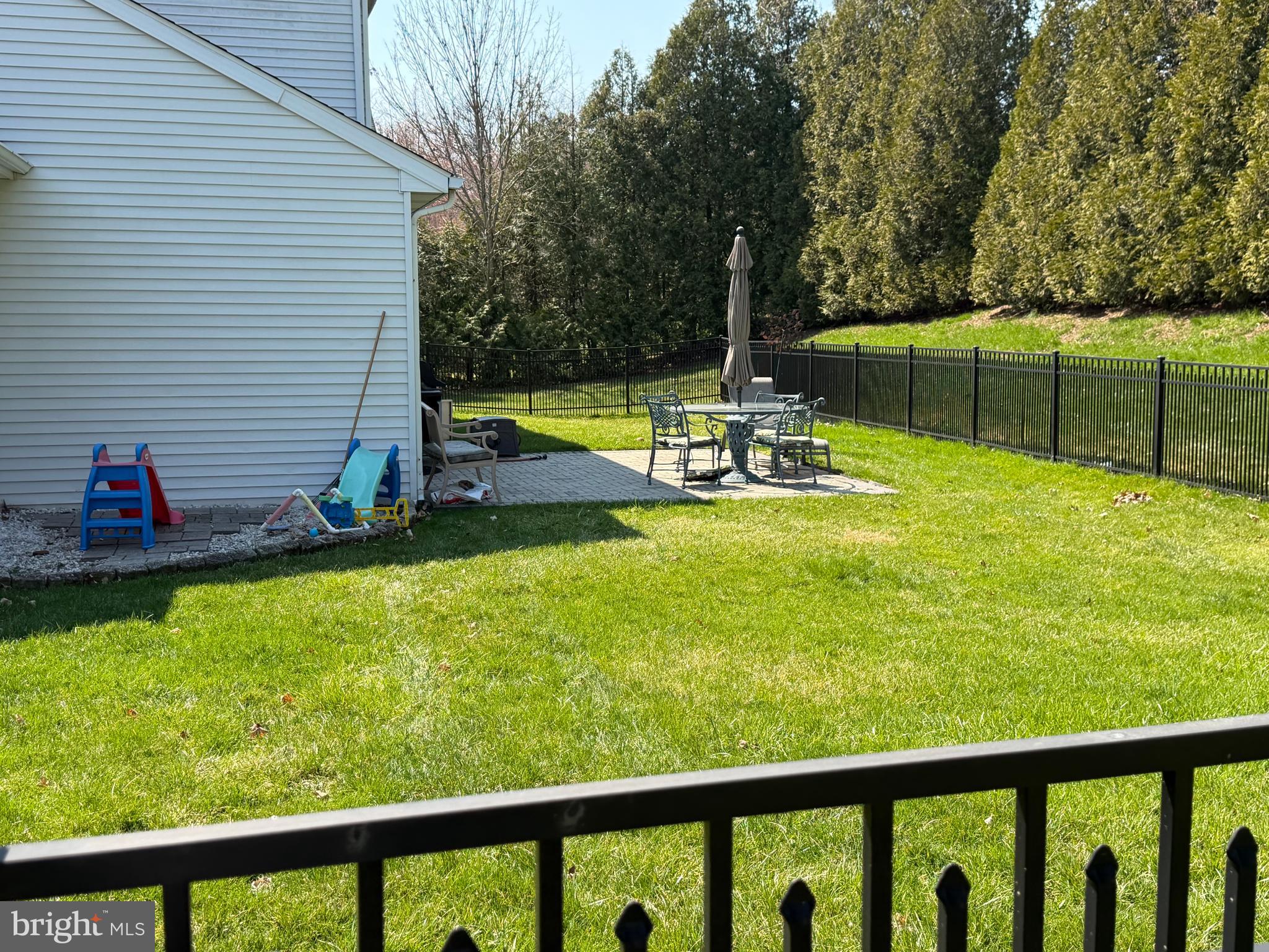 LONGFIELD WOODS - Residential