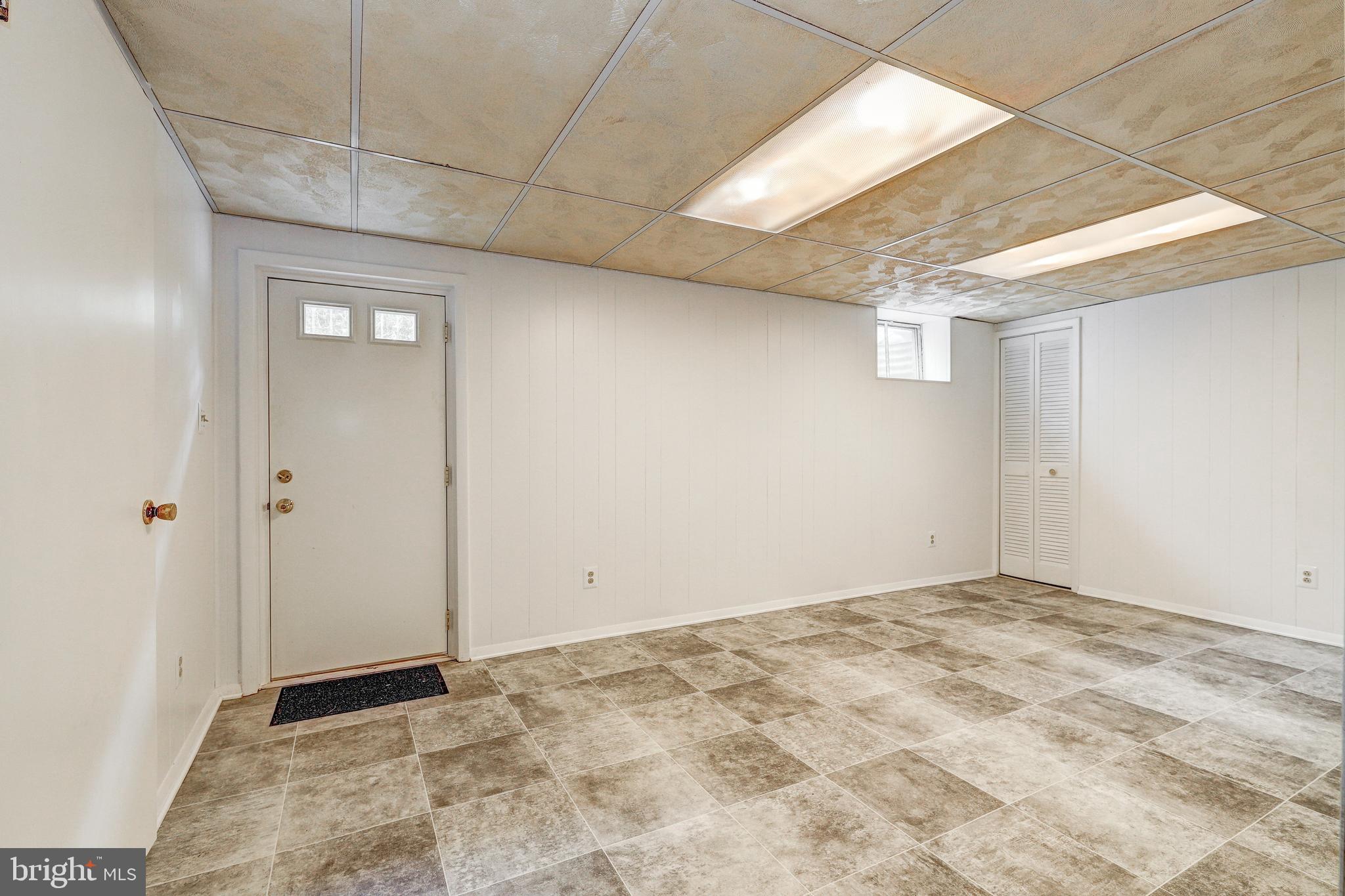 GREENSPRING HILLS - Residential