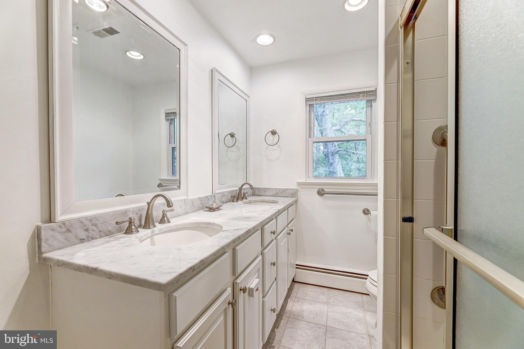 GREENSPRING HILLS - Residential