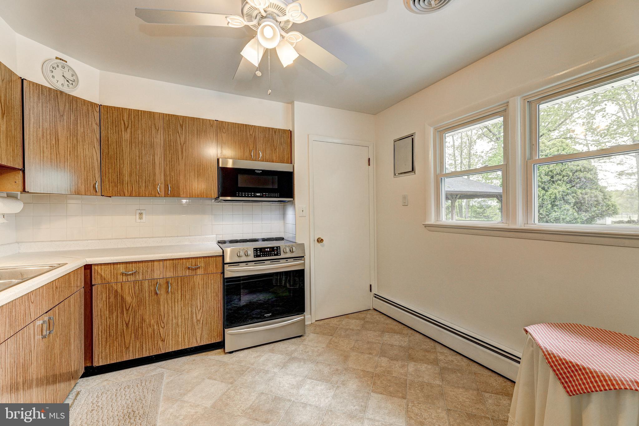 GREENSPRING HILLS - Residential