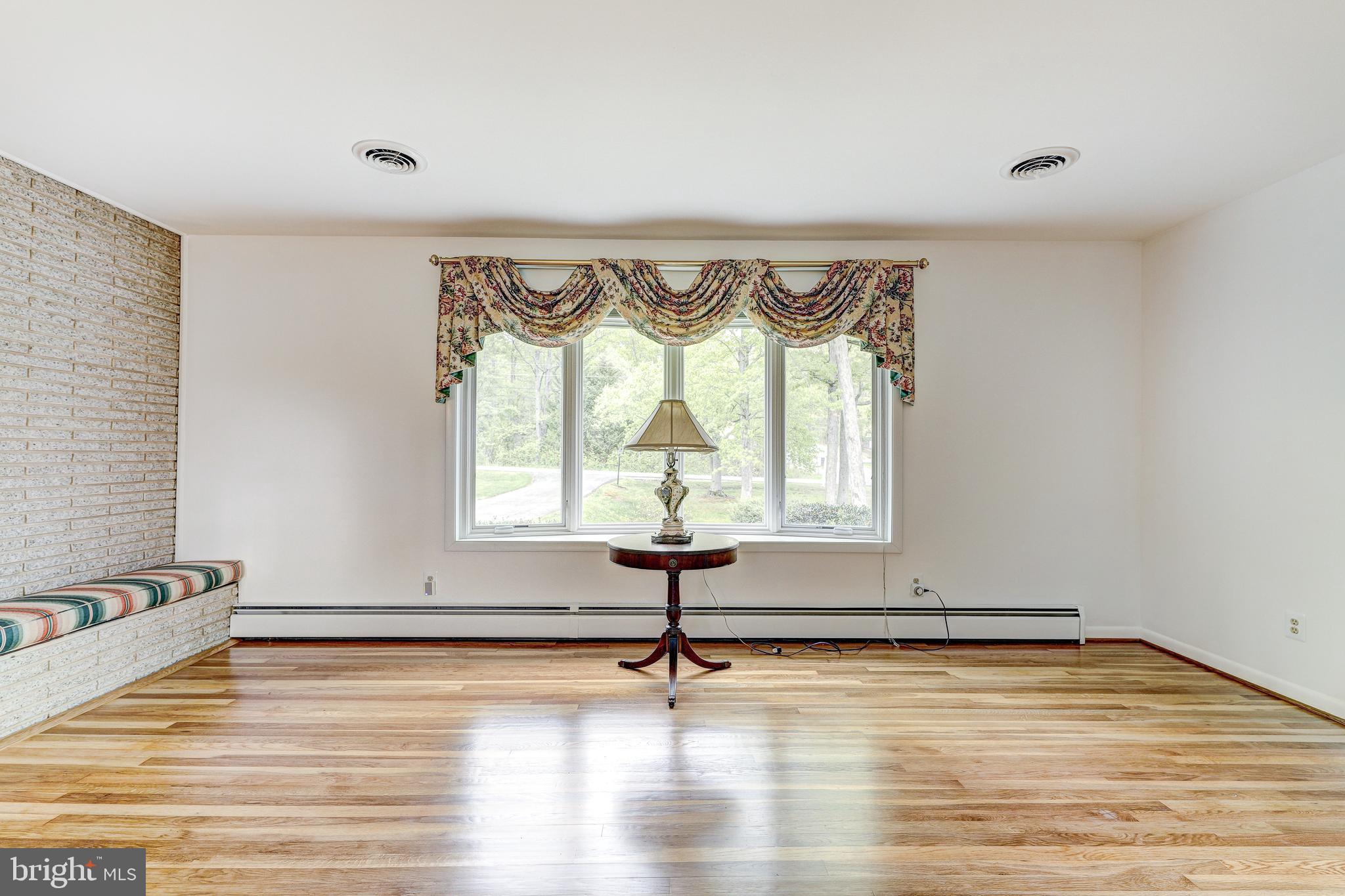 GREENSPRING HILLS - Residential
