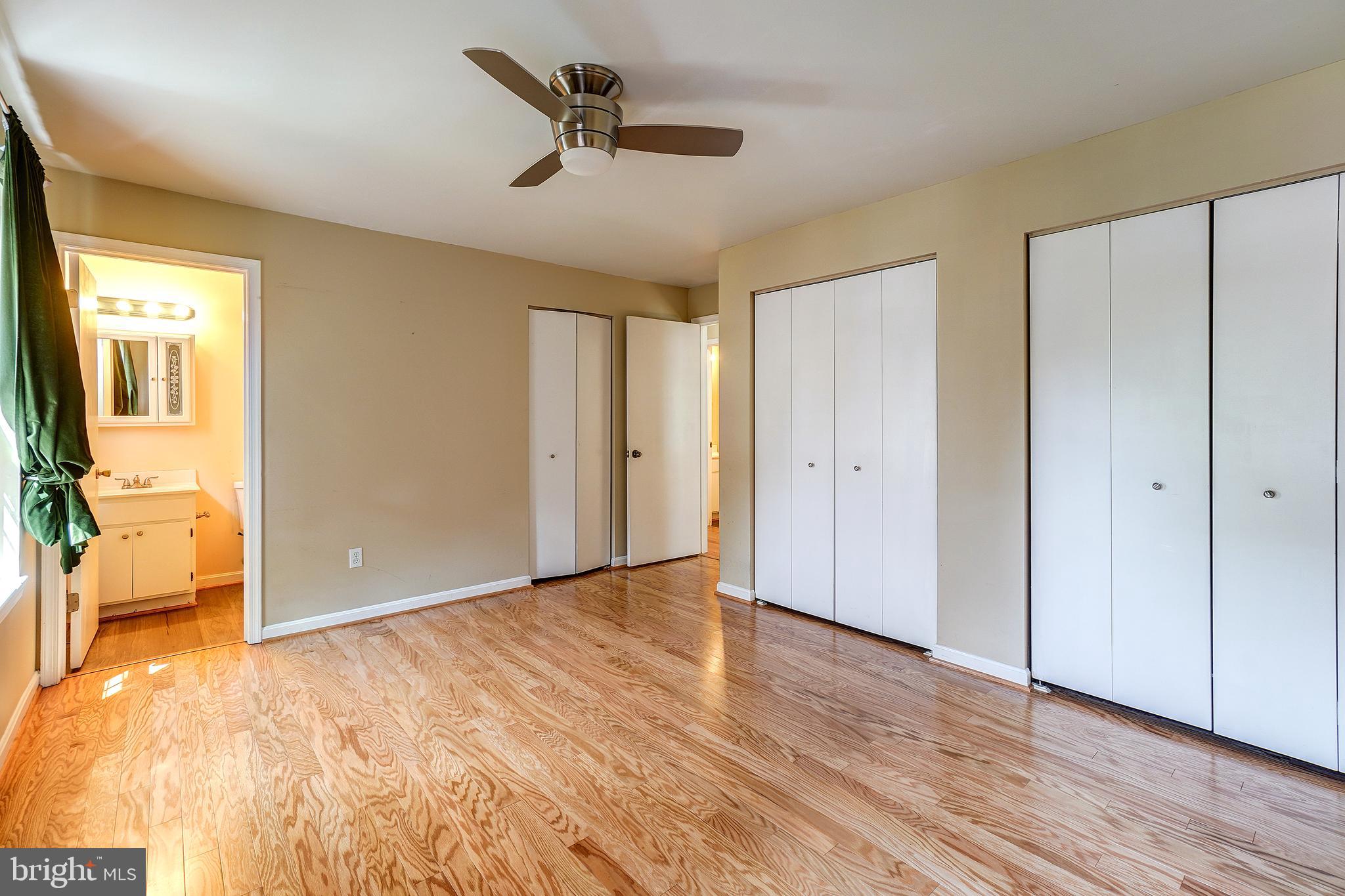 CROMWELL FOUNTAIN - Residential