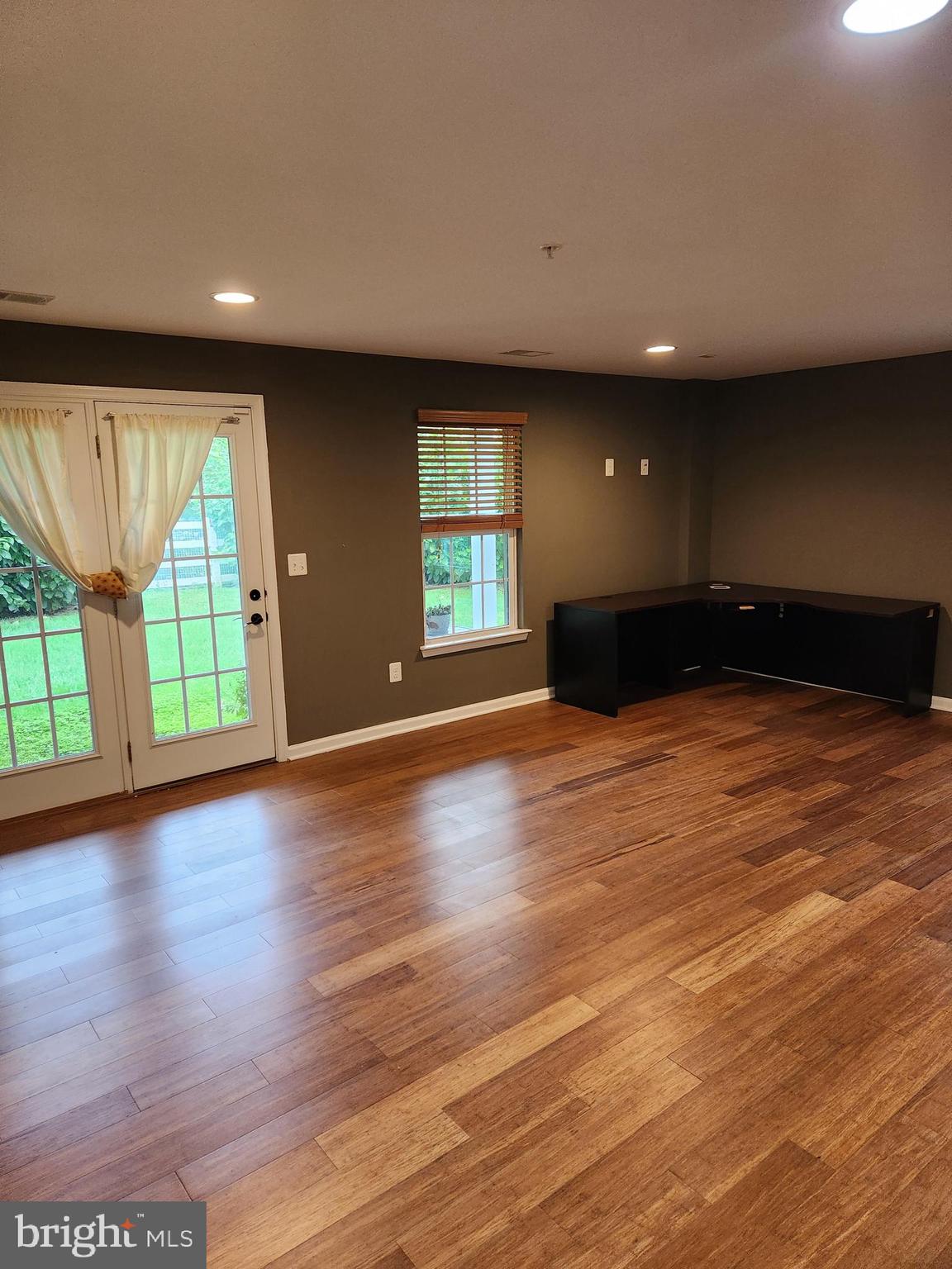 RAINCLIFFE CENTER - Residential