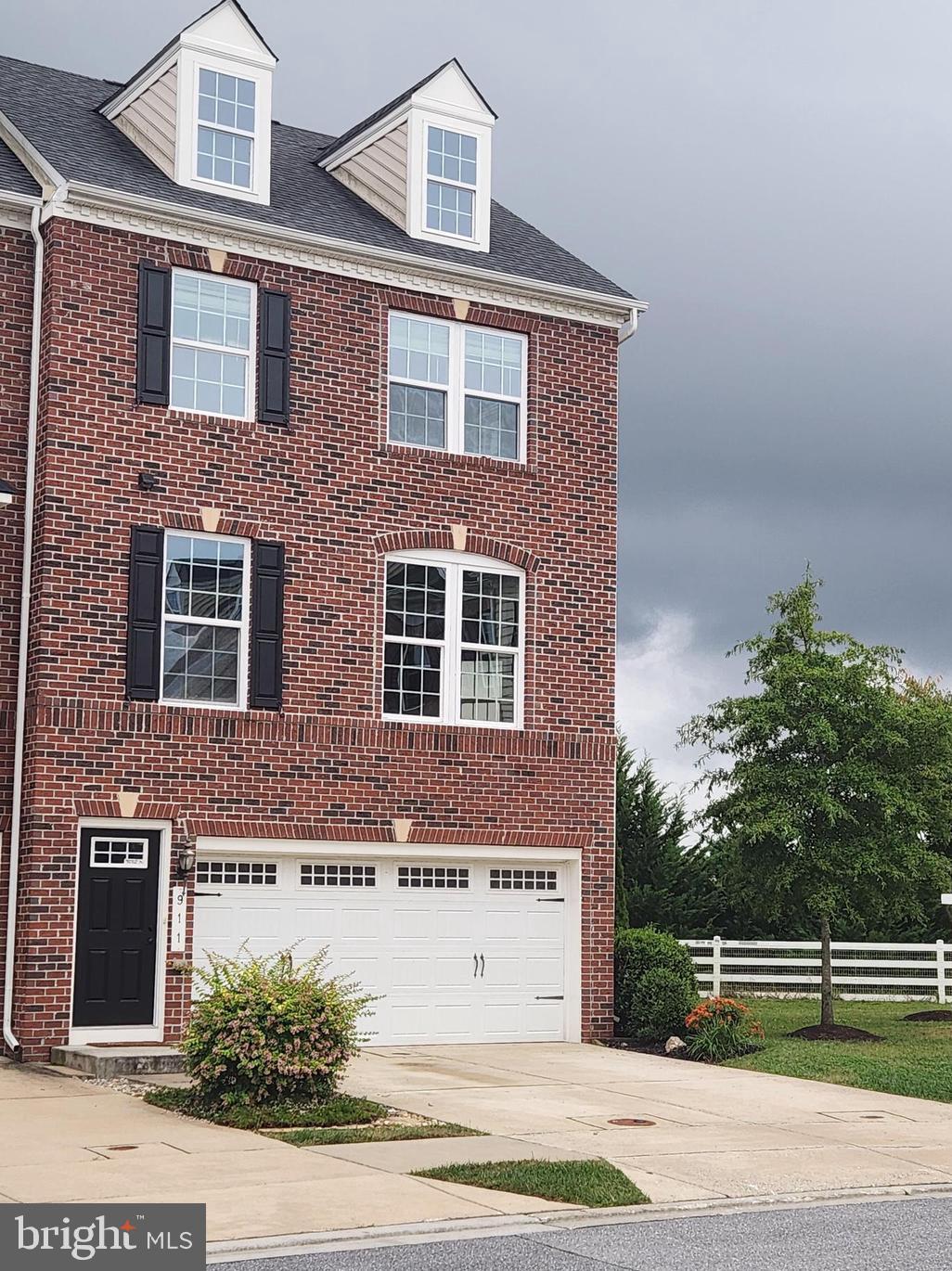 RAINCLIFFE CENTER - Residential