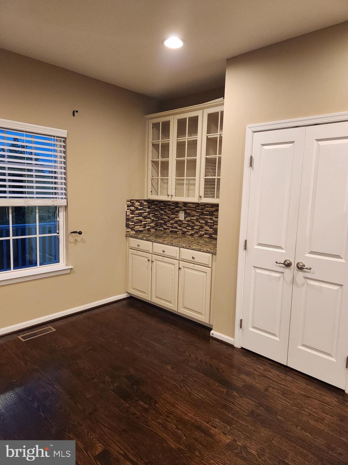 RAINCLIFFE CENTER - Residential