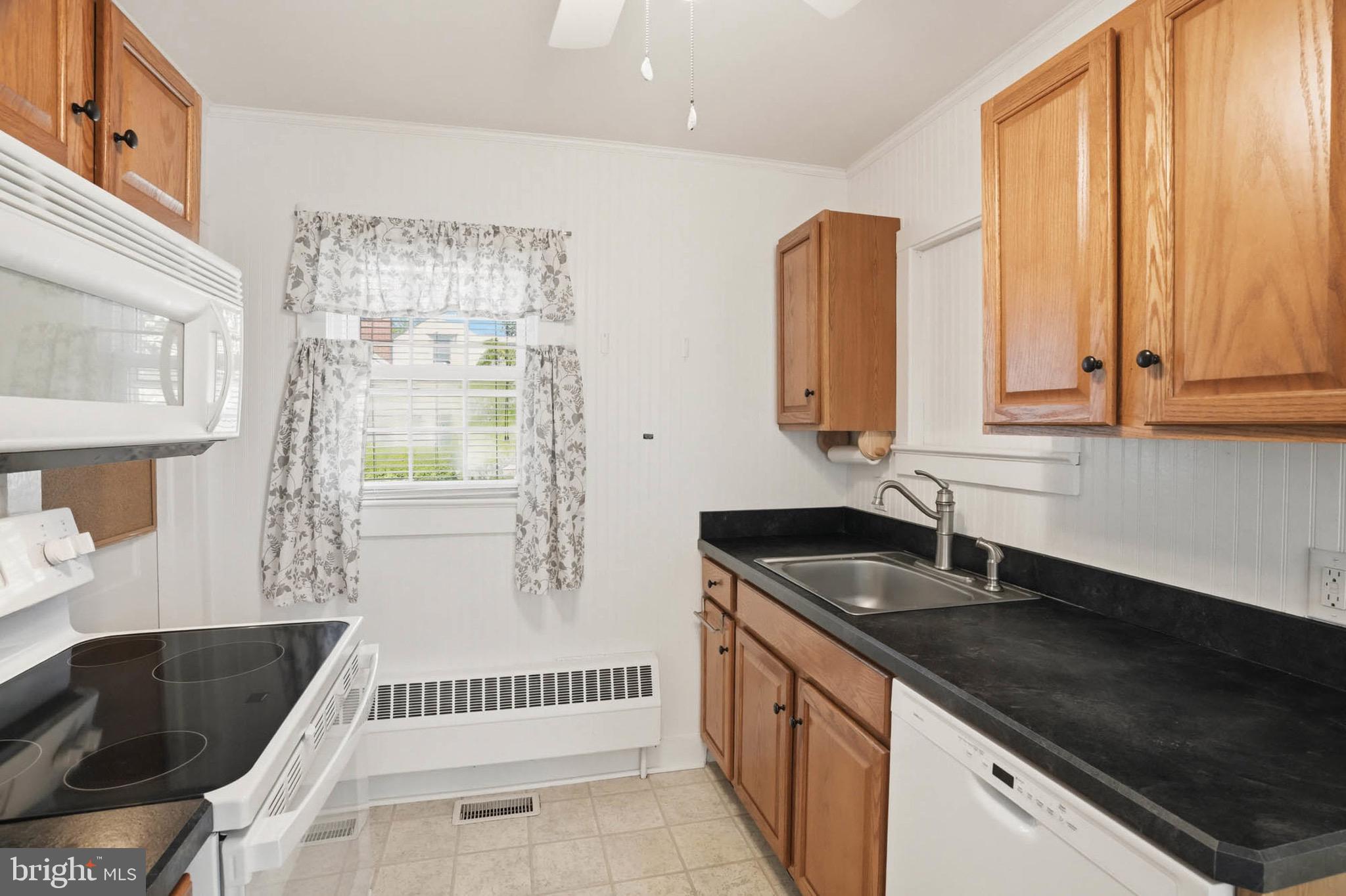 CENTREVILLE - Residential