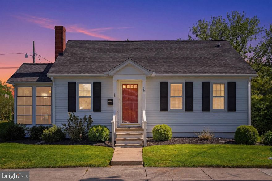 Welcome to 201 Belvedere Ave in Centreville, MD—where classic Cape Cod charm meets modern convenience. This inviting 2-bedroom, 1.5-bath home offers comfortable living with central A/C, a bright gallery kitchen, and an unfinished basement. The main level features a convenient half bath, while the finished attic provides flexible space that can serve as a potential third bedroom, home office, or bonus room. A sunroom addition brings in natural light and adds extra living space to relax or entertain. Ideally located in-town in popular Centreville, this home is ready for you to buy, move in, and enjoy!