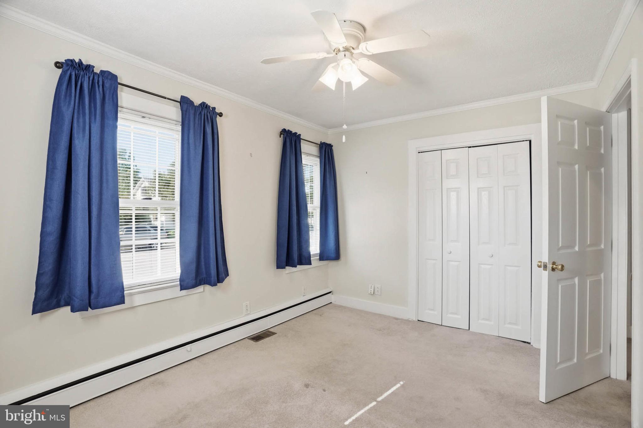 CENTREVILLE - Residential