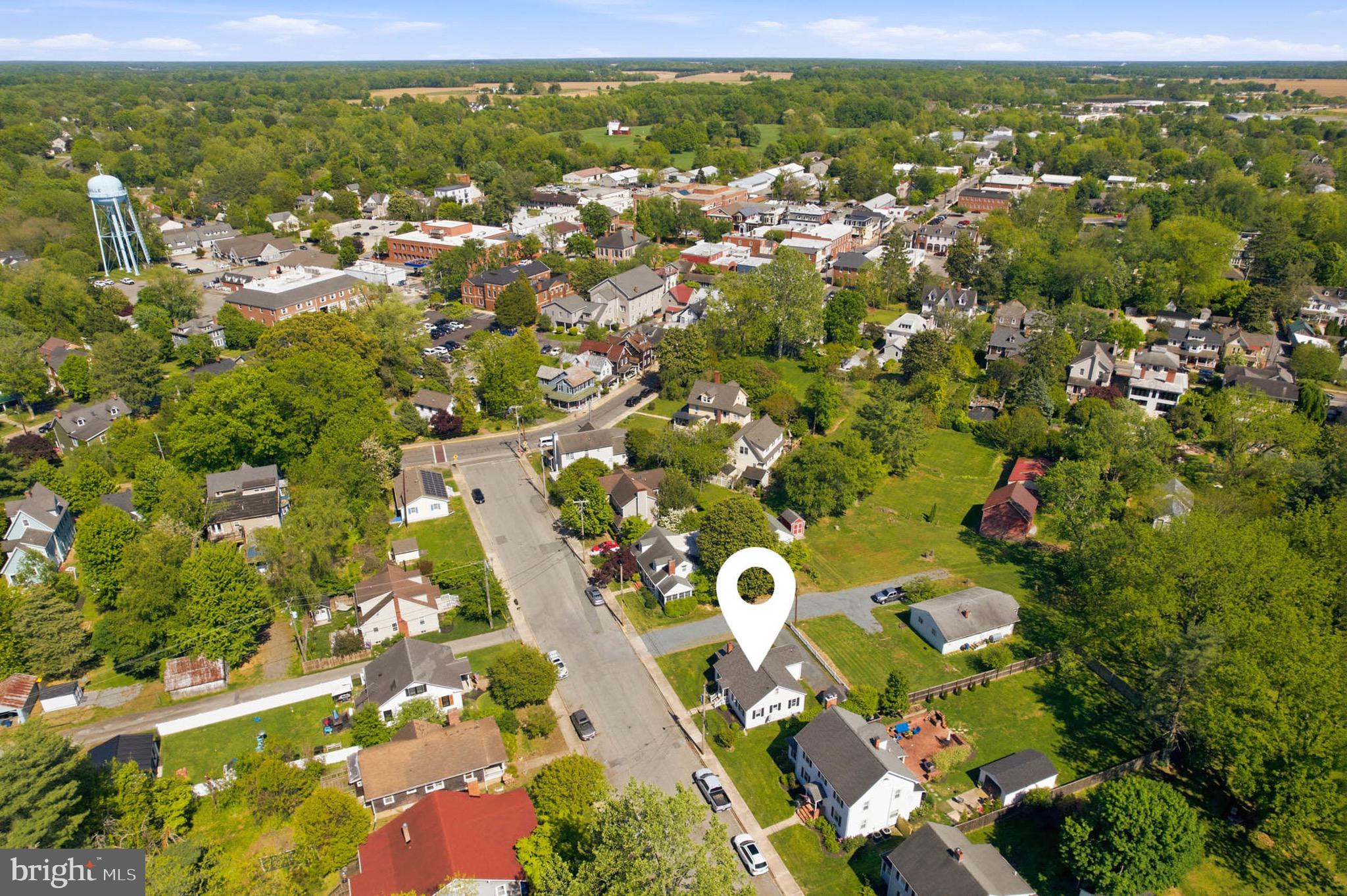 CENTREVILLE - Residential