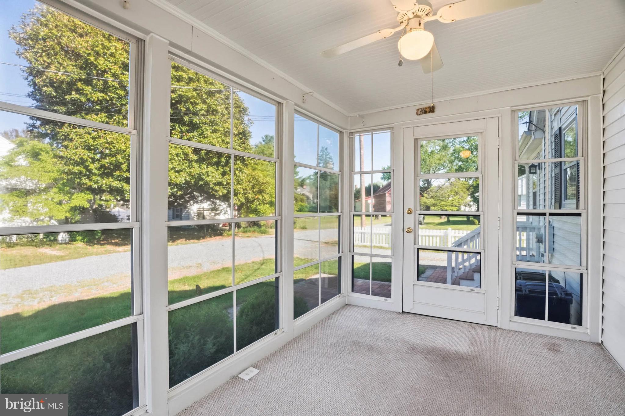 CENTREVILLE - Residential