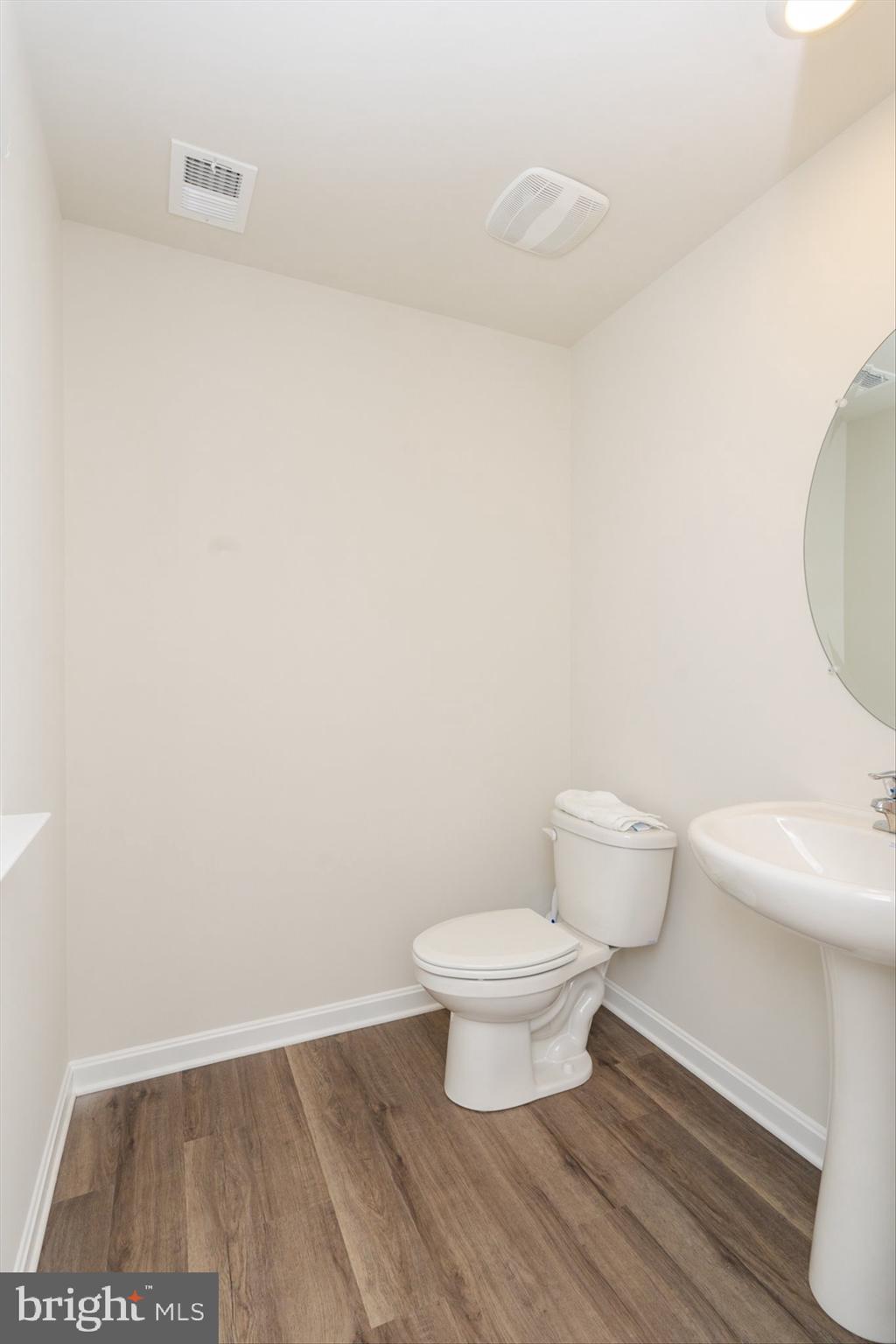 RED HILL - Residential