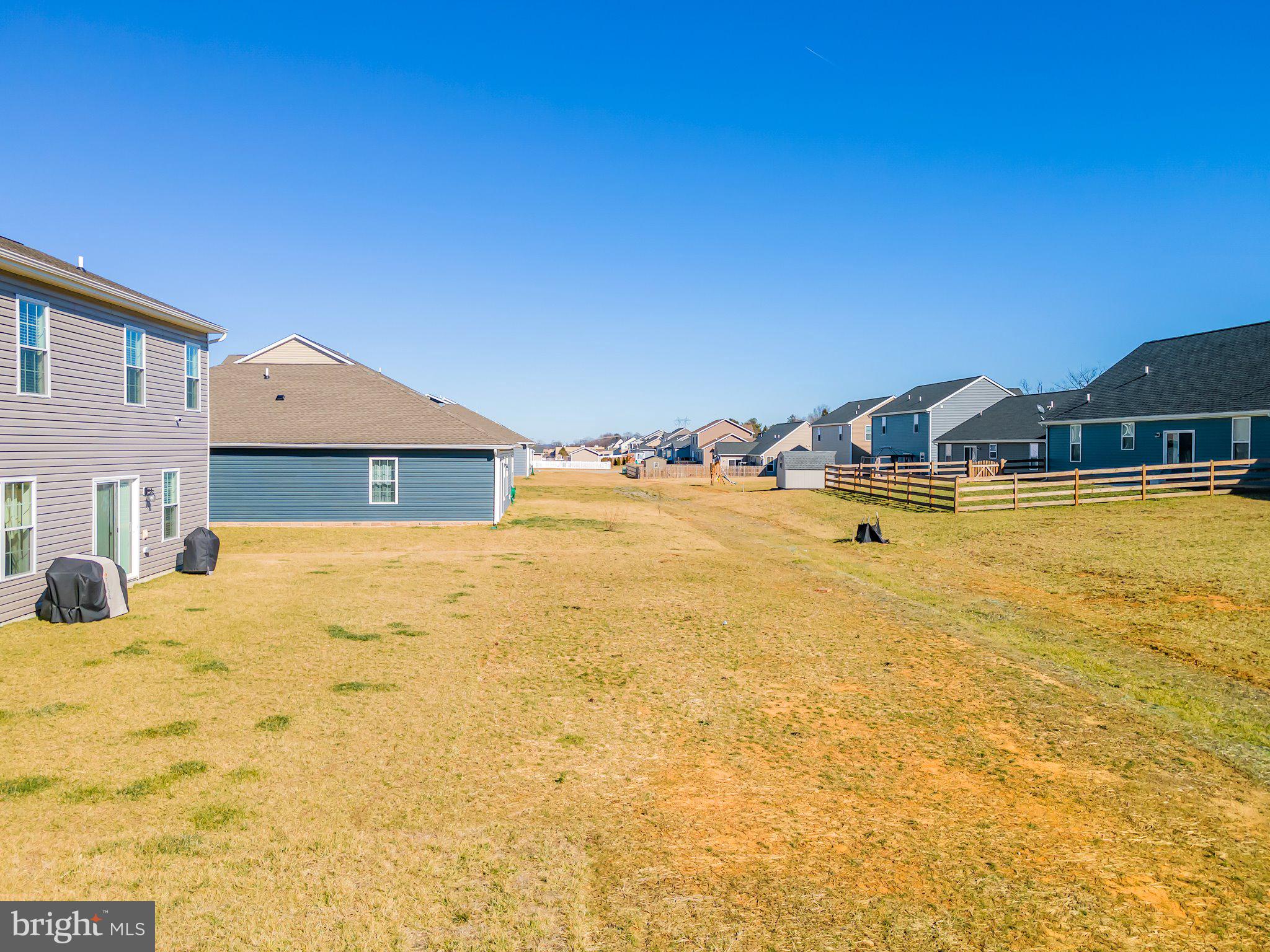 RED HILL - Residential