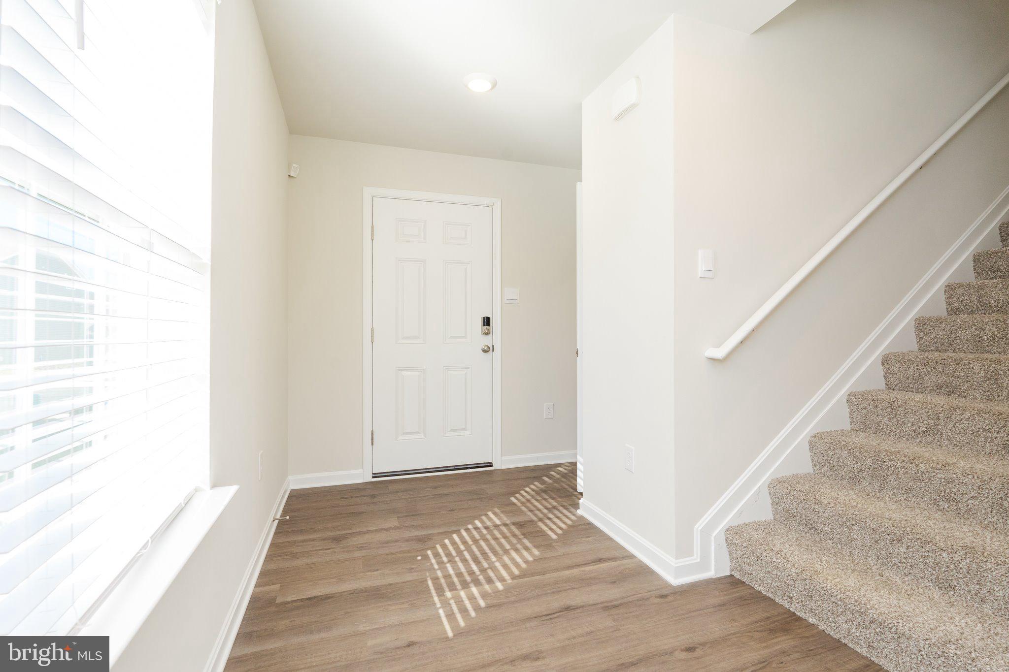 RED HILL - Residential