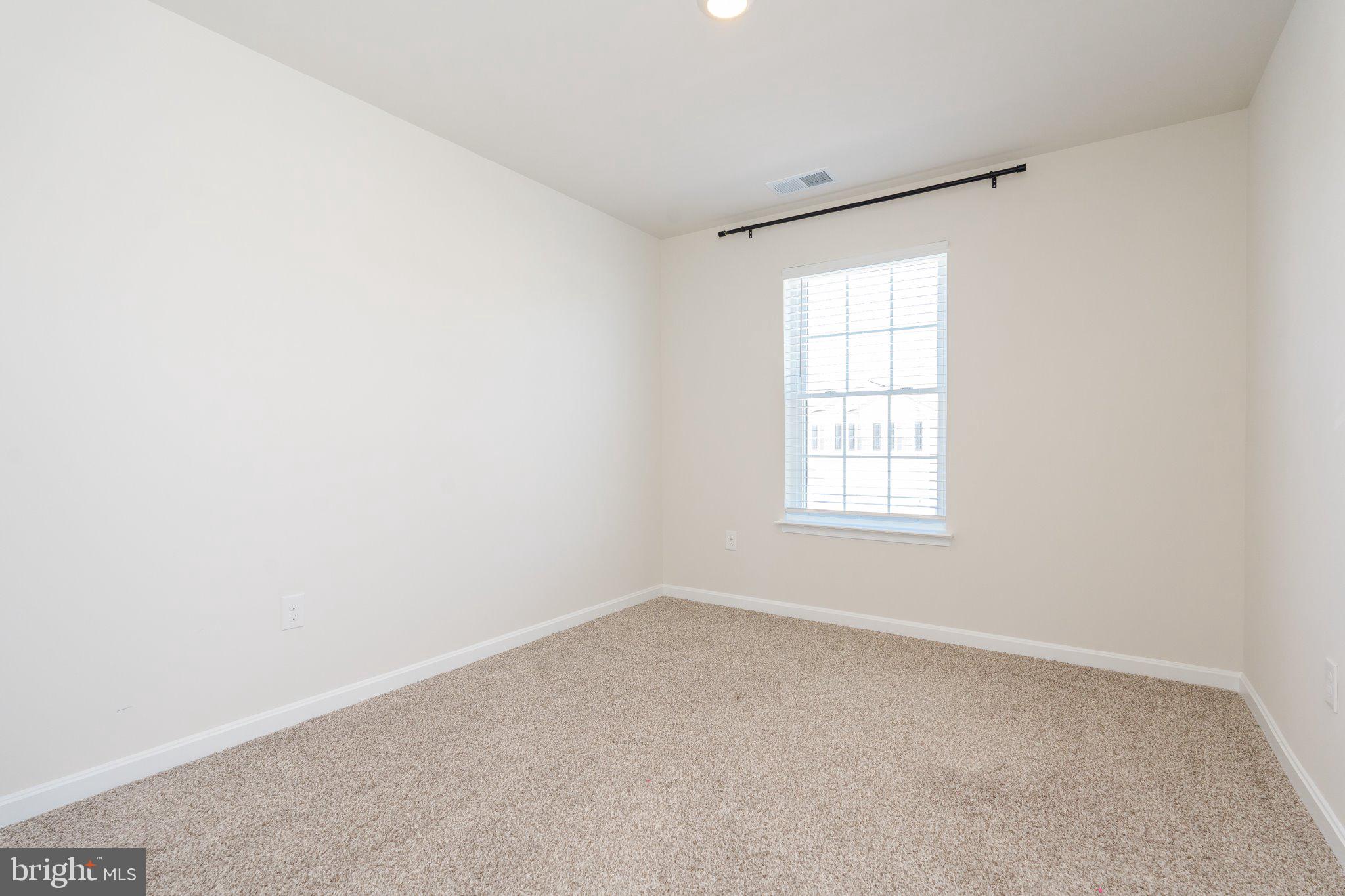 RED HILL - Residential