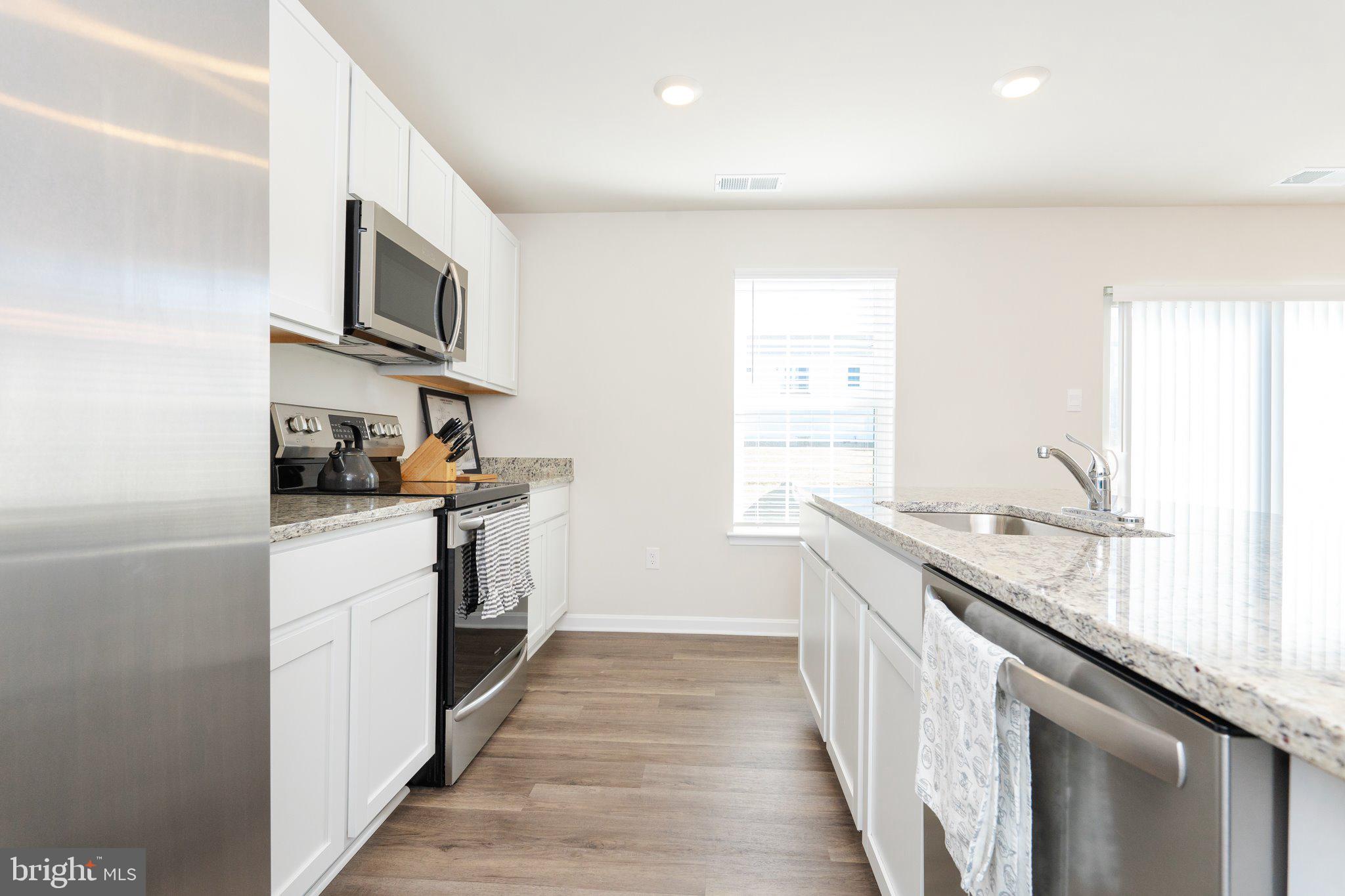 RED HILL - Residential