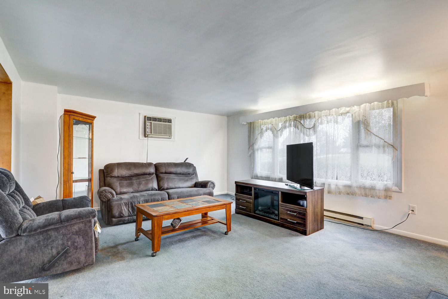 WARWICK TWP - Residential