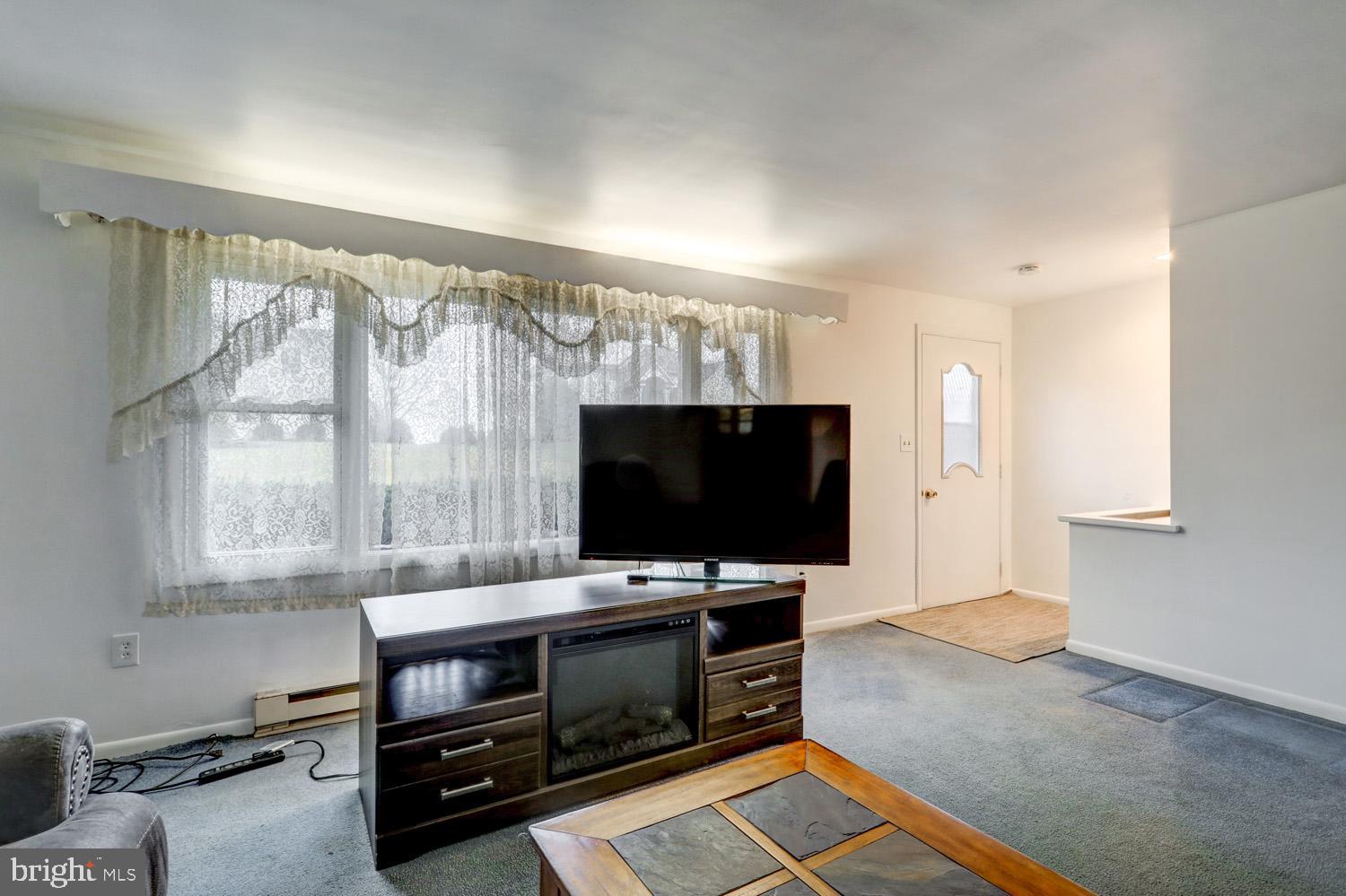 WARWICK TWP - Residential
