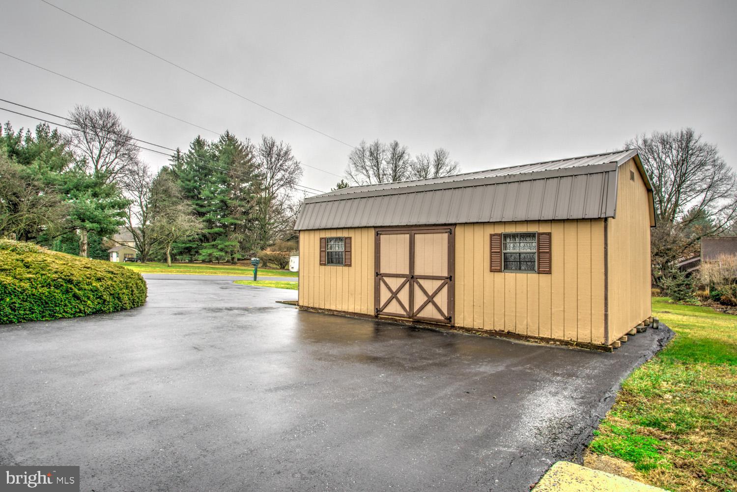 WARWICK TWP - Residential