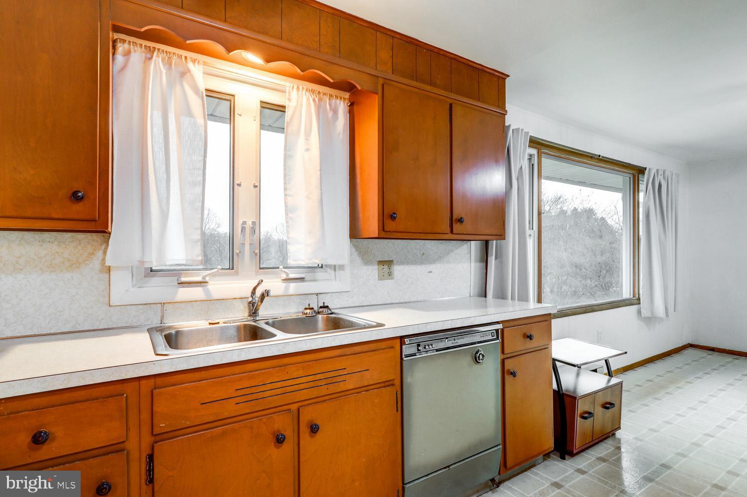 WARWICK TWP - Residential