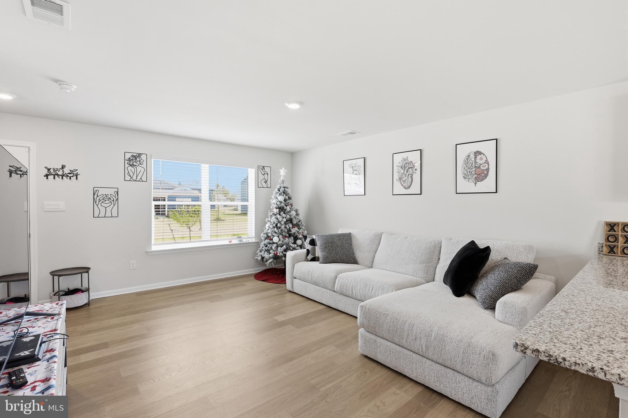 MAGNOLIA ESTATES - Residential