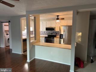 CHESTERFIELD GARDEN CONDOMINIUM - Residential Lease