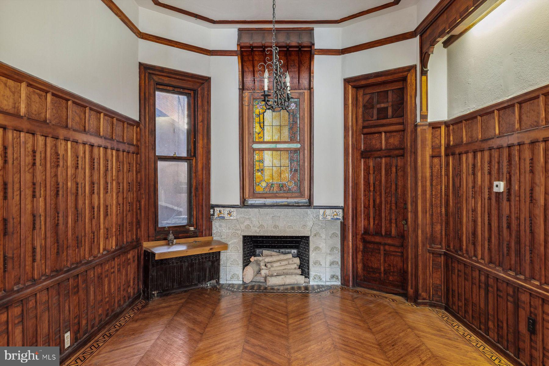 232 S 21ST STREET