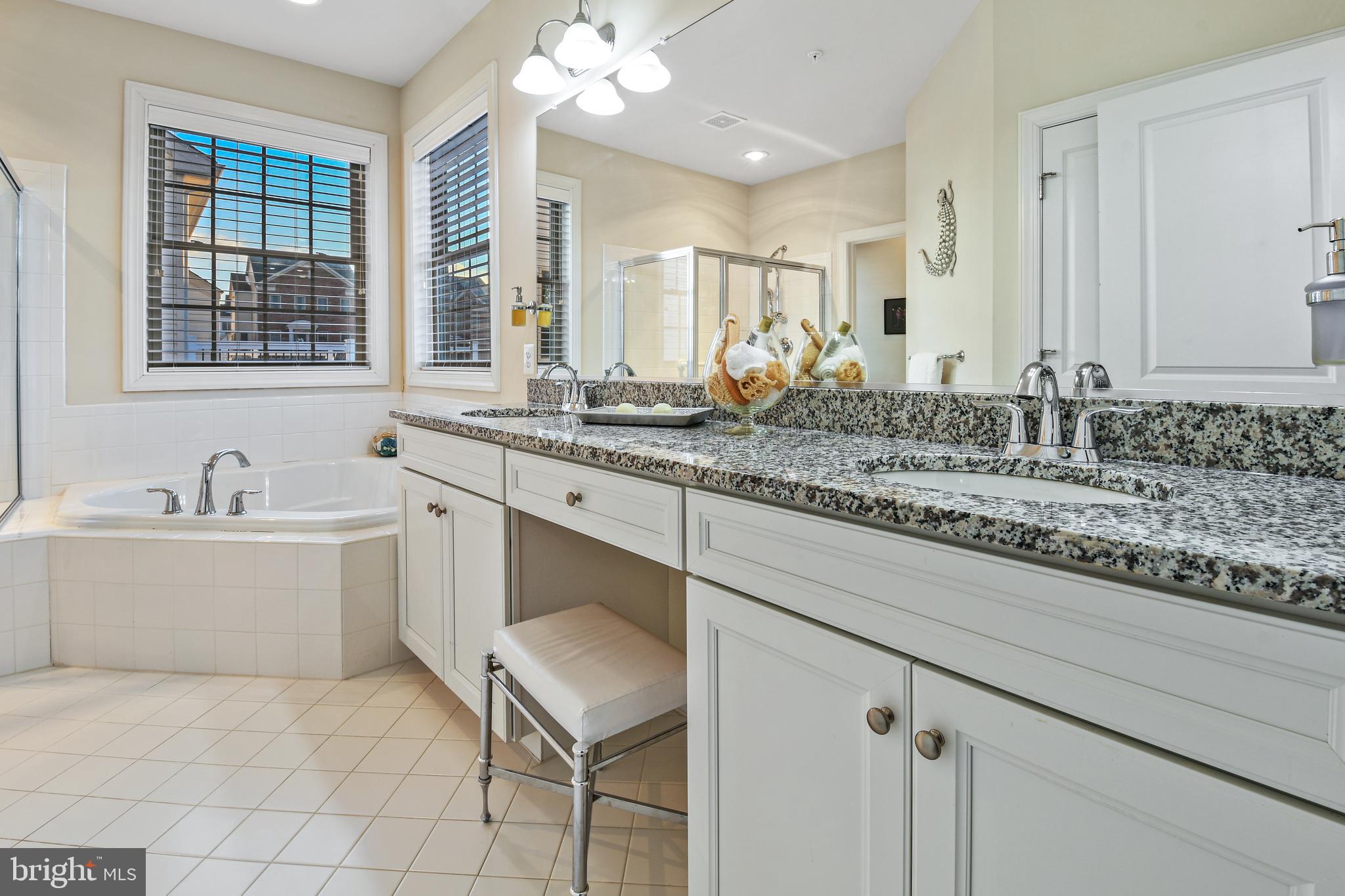 LANDSDALE - Residential