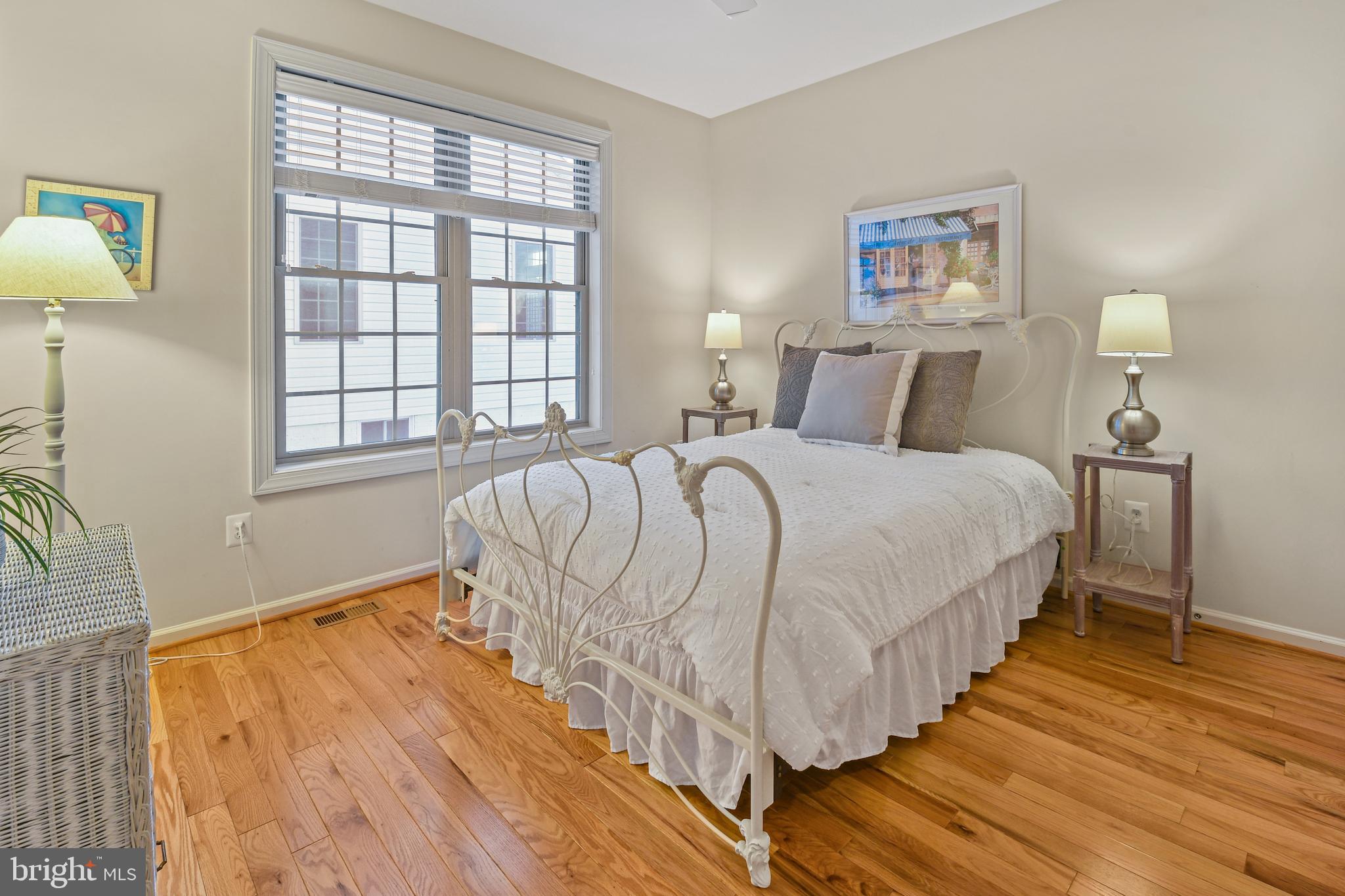 LANDSDALE - Residential