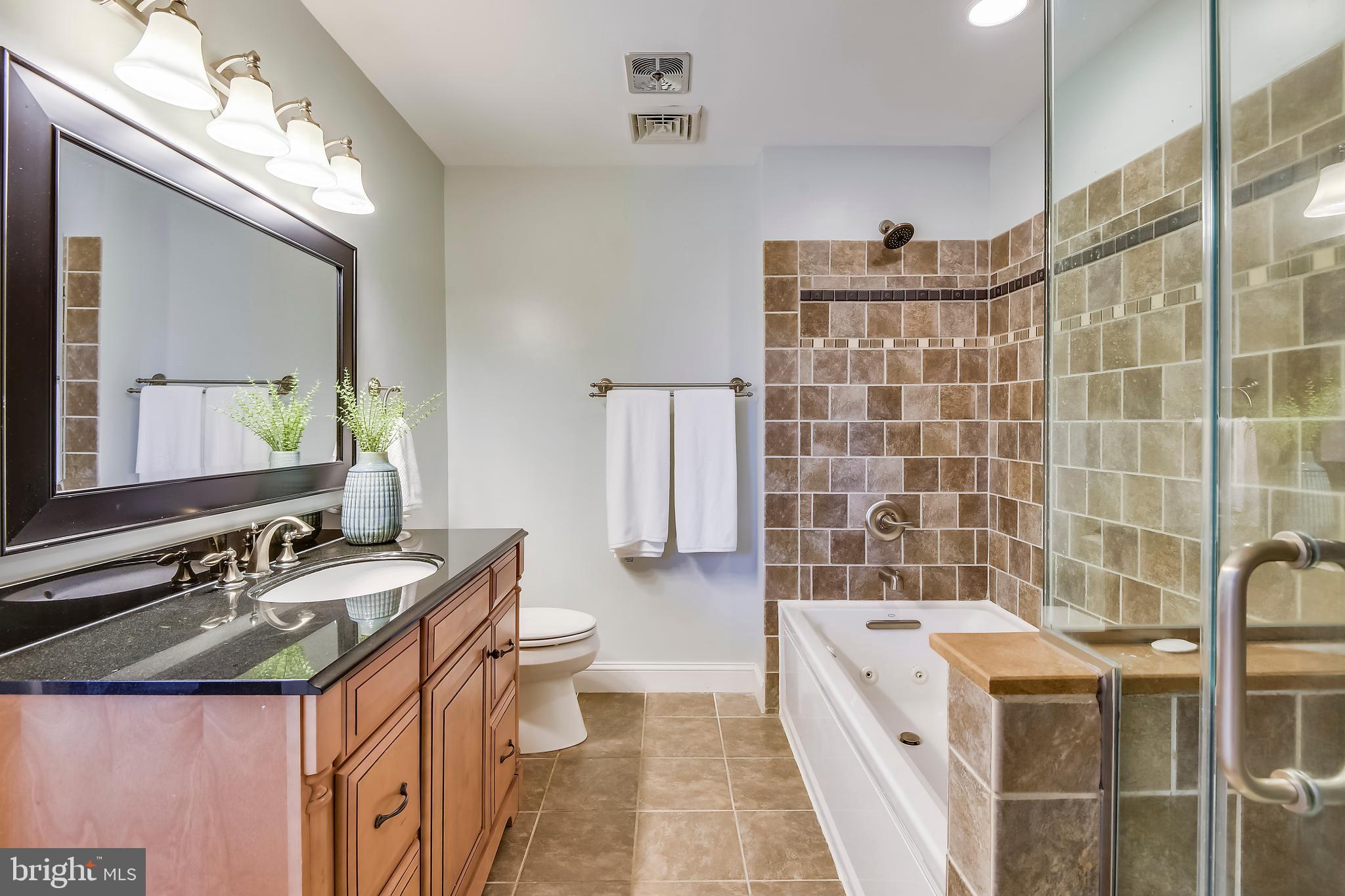 BEN OAKS ON SEVERN - Residential