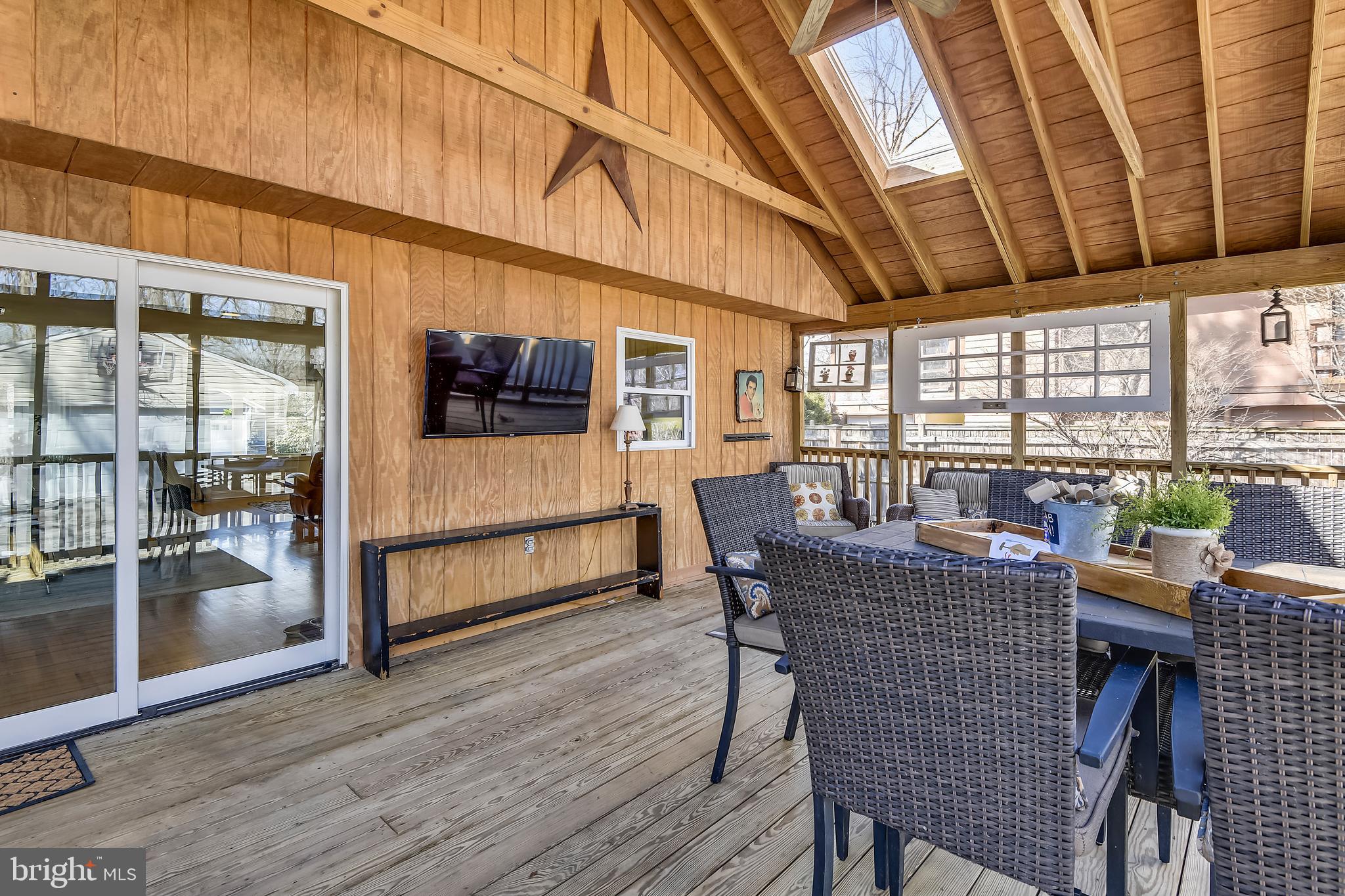 BEN OAKS ON SEVERN - Residential