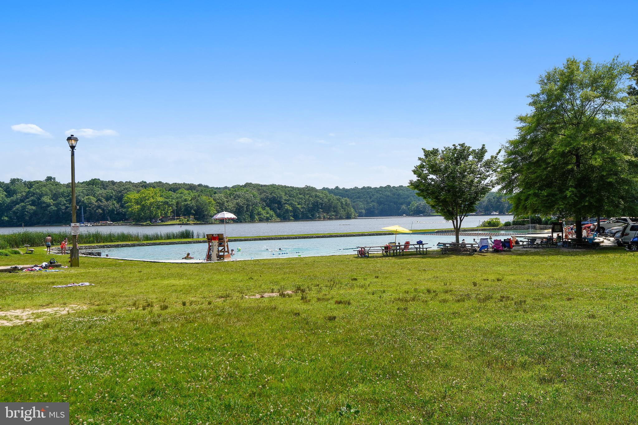 BEN OAKS ON SEVERN - Residential