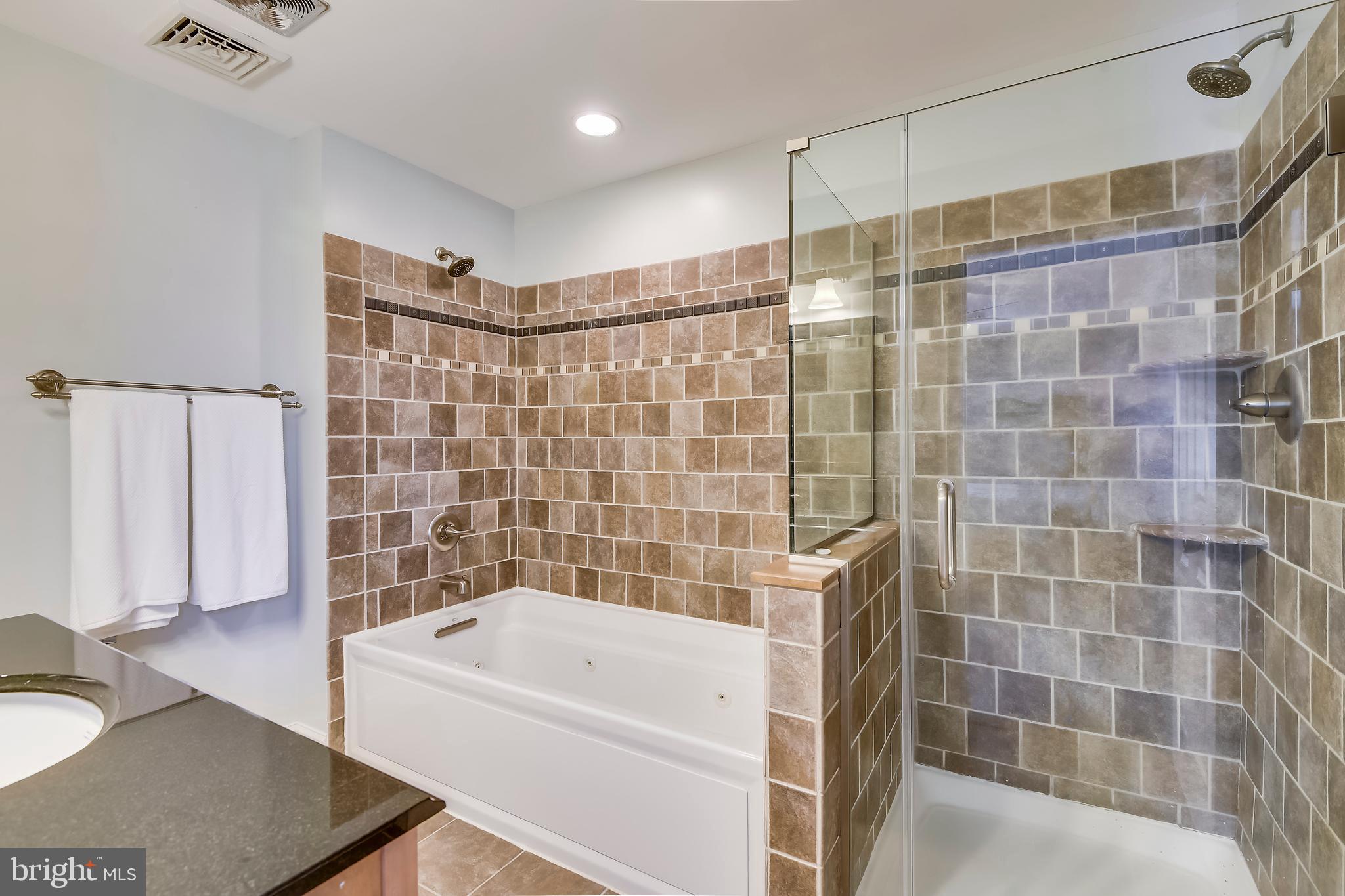 BEN OAKS ON SEVERN - Residential